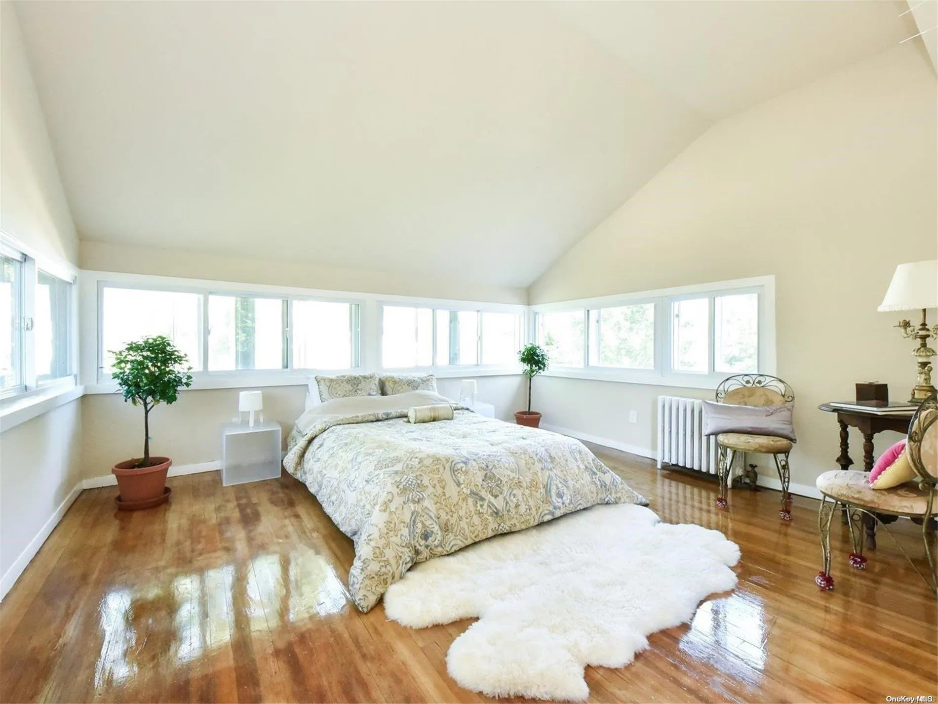 26 Cherry Street, New York, NY, 4 Bedrooms Bedrooms, 9 Rooms Rooms,2 BathroomsBathrooms,Residential,For Rent,Cherry,0,L3482349 26 Cherry Street, New York, NY, 4 Bedrooms Bedrooms, 9 Rooms Rooms,2 BathroomsBathrooms,Residential,For Rent,Cherry,0,L3482349