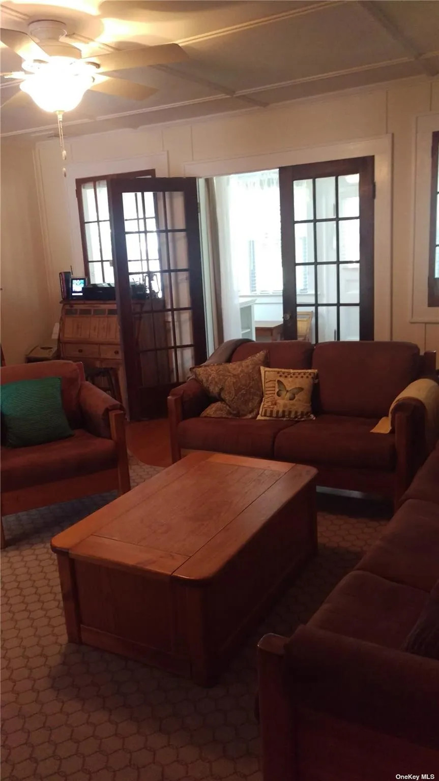 352 Surf Road, Islip, NY, 4 Bedrooms Bedrooms, 7 Rooms Rooms,3 BathroomsBathrooms,Residential Lease,For Rent,Surf,0,L3485090 352 Surf Road, Islip, NY, 4 Bedrooms Bedrooms, 7 Rooms Rooms,3 BathroomsBathrooms,Residential Lease,For Rent,Surf,0,L3485090