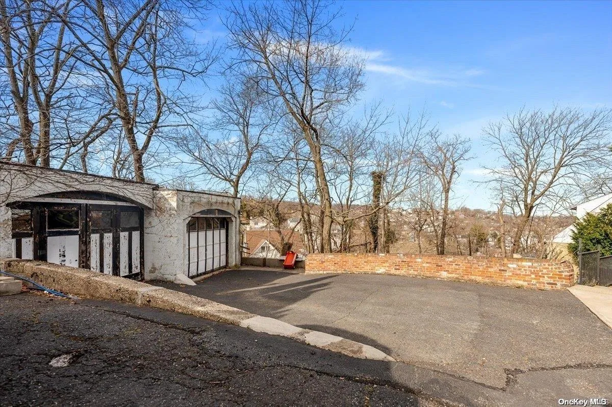 Garages Garages