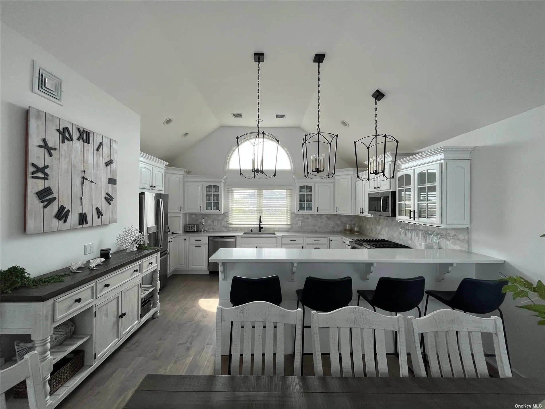 24 Bungalow Walk, Islip, NY, 4 Bedrooms Bedrooms, 7 Rooms Rooms,3 BathroomsBathrooms,Residential Lease,For Rent,Bungalow,0,L3487513 24 Bungalow Walk, Islip, NY, 4 Bedrooms Bedrooms, 7 Rooms Rooms,3 BathroomsBathrooms,Residential Lease,For Rent,Bungalow,0,L3487513