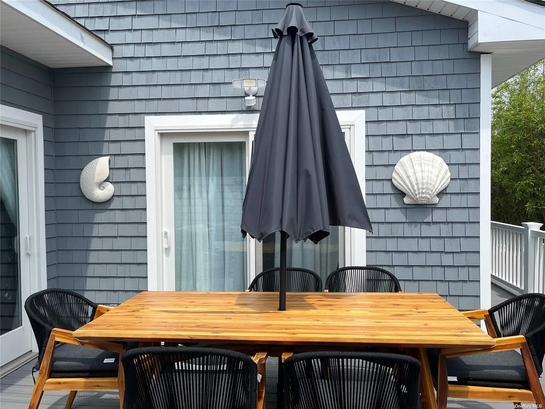 24 Bungalow Walk, Islip, NY, 4 Bedrooms Bedrooms, 7 Rooms Rooms,3 BathroomsBathrooms,Residential Lease,For Rent,Bungalow,0,L3487513 24 Bungalow Walk, Islip, NY, 4 Bedrooms Bedrooms, 7 Rooms Rooms,3 BathroomsBathrooms,Residential Lease,For Rent,Bungalow,0,L3487513