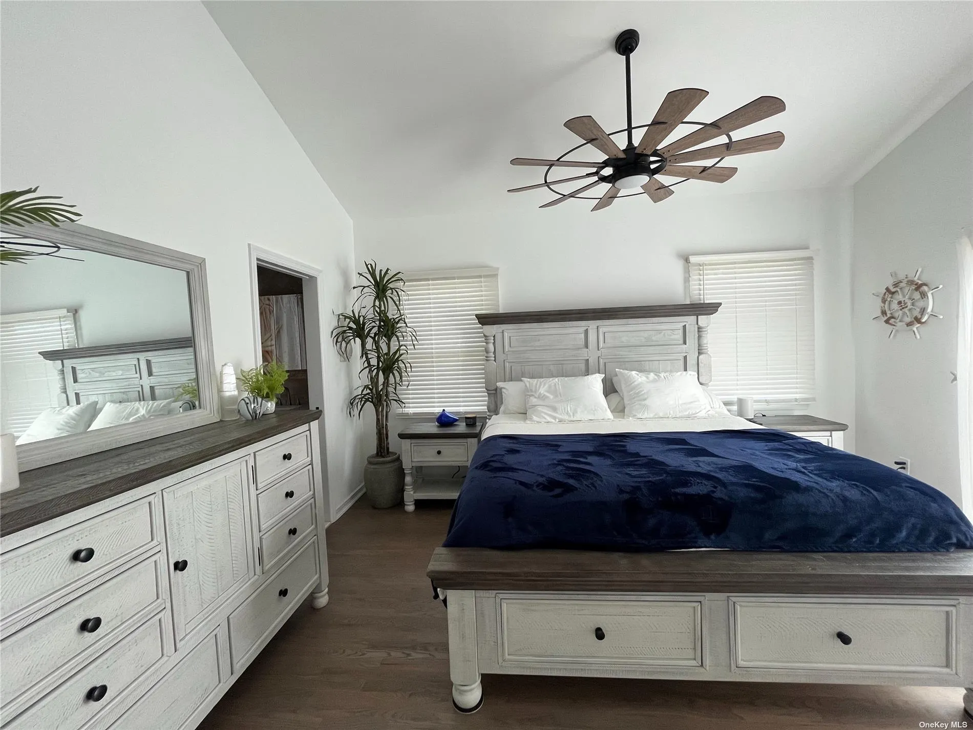 24 Bungalow Walk, Islip, NY, 4 Bedrooms Bedrooms, 7 Rooms Rooms,3 BathroomsBathrooms,Residential Lease,For Rent,Bungalow,0,L3487513 24 Bungalow Walk, Islip, NY, 4 Bedrooms Bedrooms, 7 Rooms Rooms,3 BathroomsBathrooms,Residential Lease,For Rent,Bungalow,0,L3487513