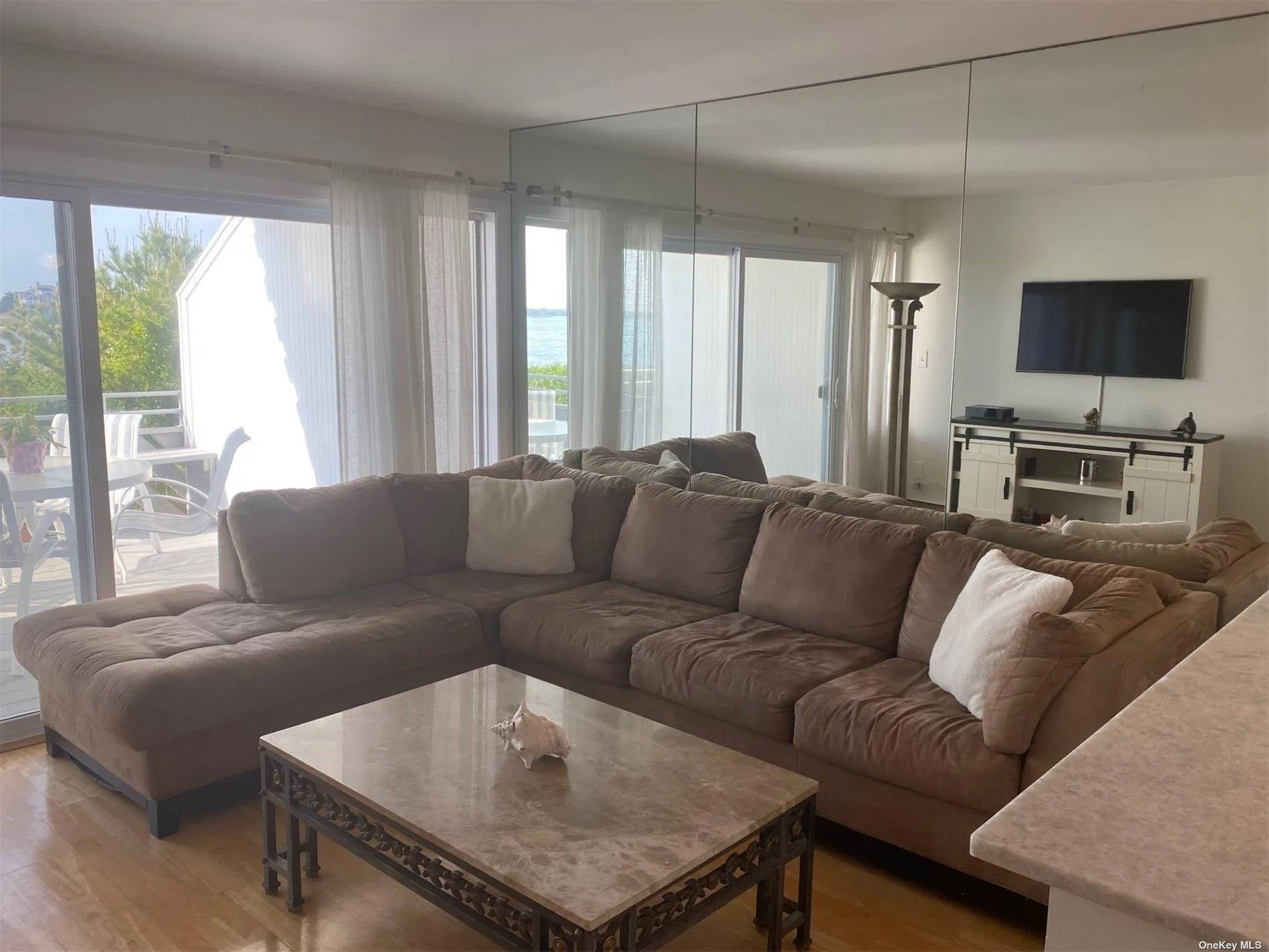 274 Dune Road, Southampton, NY, 1 Bedroom Bedrooms, 3 Rooms Rooms,1 BathroomBathrooms,Residential Lease,Idx,Dune,0,L3488097 274 Dune Road, Southampton, NY, 1 Bedroom Bedrooms, 3 Rooms Rooms,1 BathroomBathrooms,Residential Lease,Idx,Dune,0,L3488097