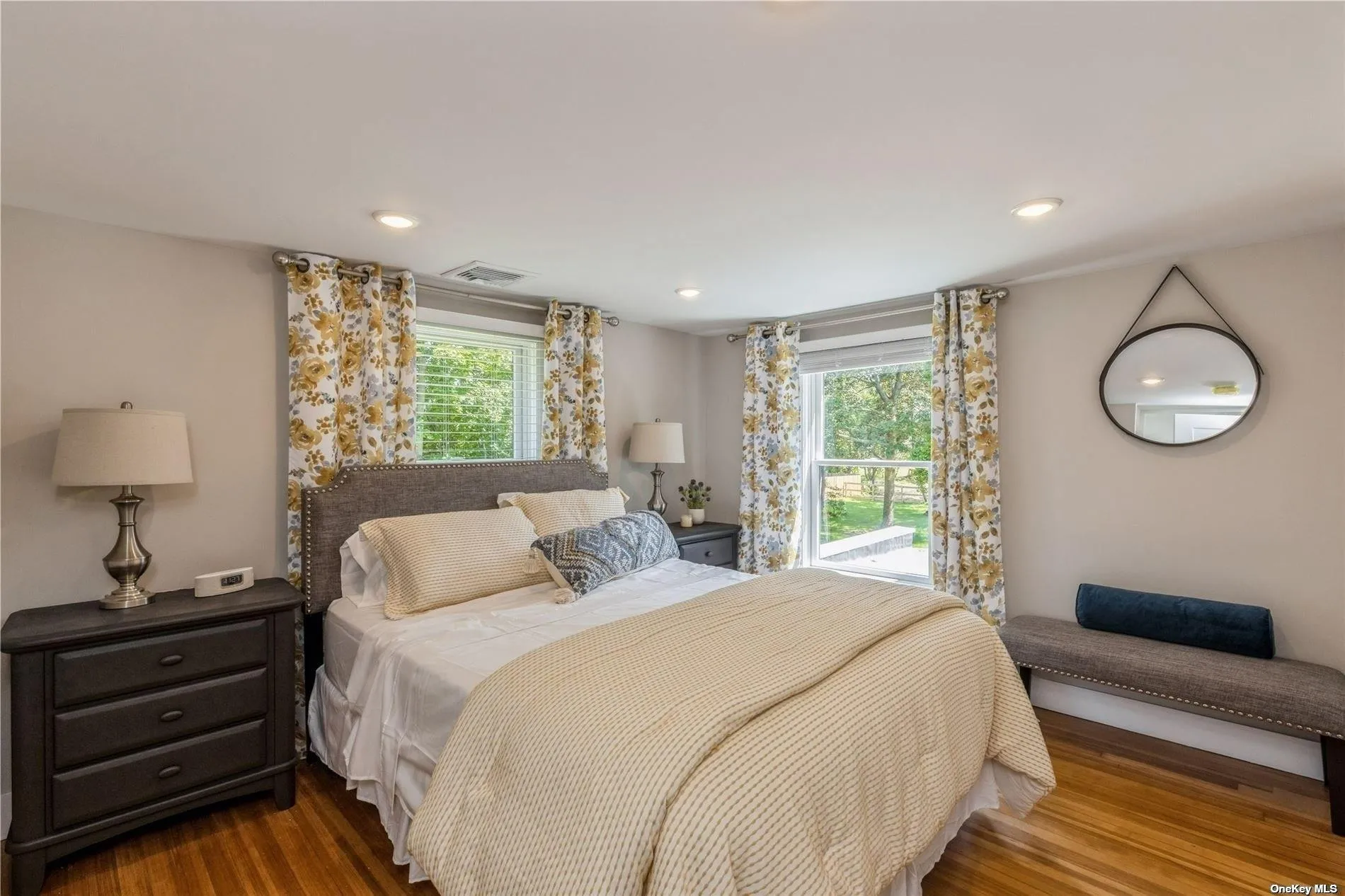 3400 Youngs Avenue, Southold, NY, 4 Bedrooms Bedrooms, 7 Rooms Rooms,2 BathroomsBathrooms,Residential Lease,For Rent,Youngs,0,L3489027 3400 Youngs Avenue, Southold, NY, 4 Bedrooms Bedrooms, 7 Rooms Rooms,2 BathroomsBathrooms,Residential Lease,For Rent,Youngs,0,L3489027