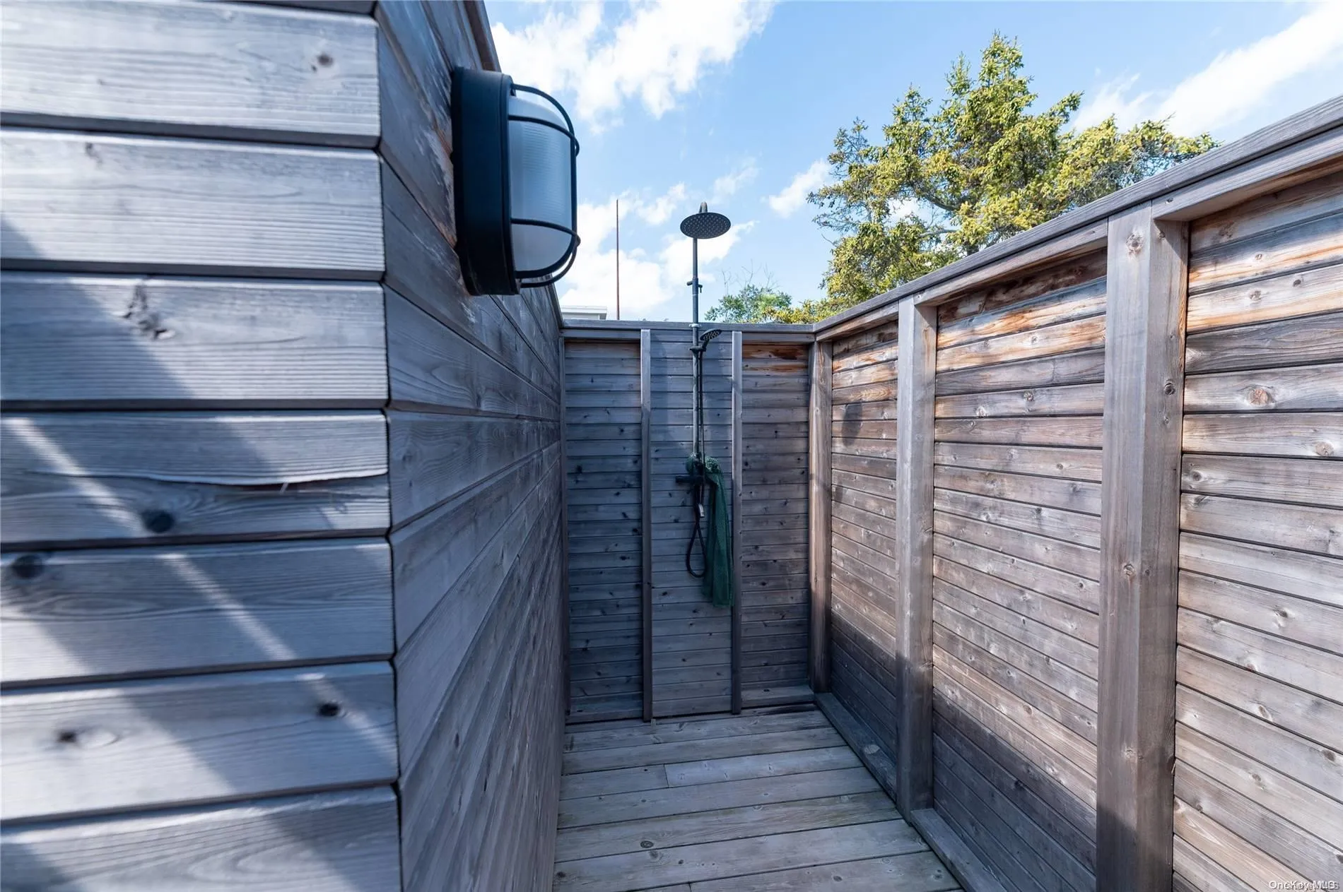 220 Cottage Walk, Islip, NY, 5 Bedrooms Bedrooms, 8 Rooms Rooms,3 BathroomsBathrooms,Residential Lease,Idx,Cottage,L3500882 220 Cottage Walk, Islip, NY, 5 Bedrooms Bedrooms, 8 Rooms Rooms,3 BathroomsBathrooms,Residential Lease,Idx,Cottage,L3500882