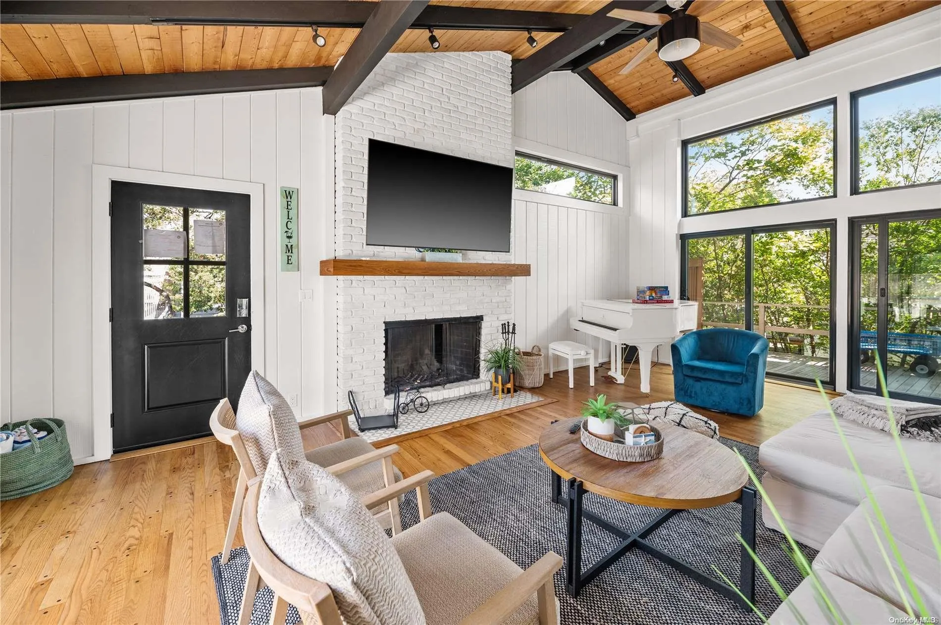 220 Cottage Walk, Islip, NY, 5 Bedrooms Bedrooms, 8 Rooms Rooms,3 BathroomsBathrooms,Residential Lease,Idx,Cottage,L3500882 220 Cottage Walk, Islip, NY, 5 Bedrooms Bedrooms, 8 Rooms Rooms,3 BathroomsBathrooms,Residential Lease,Idx,Cottage,L3500882