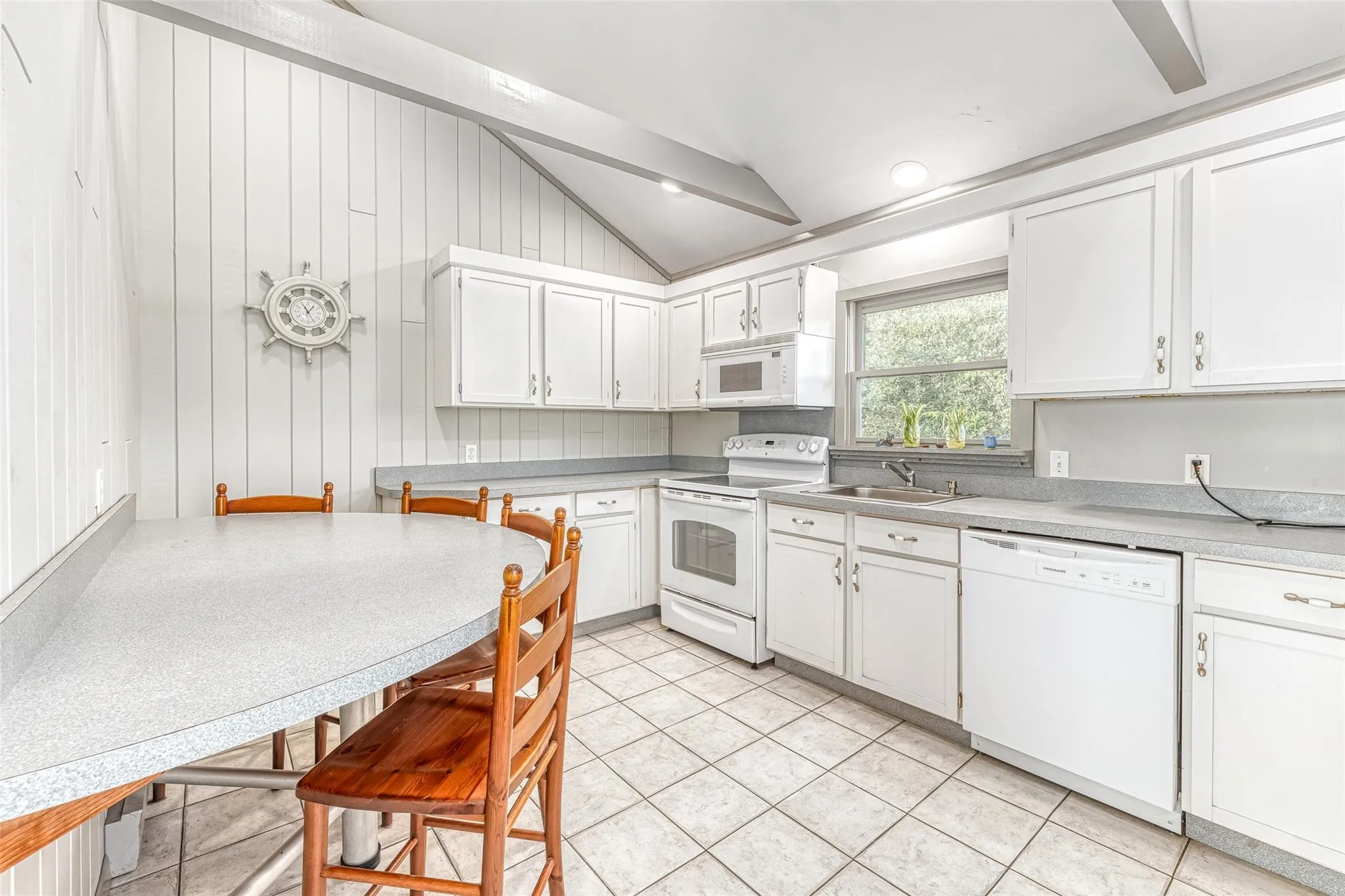 1355 Watersedge Way, Southold, NY, 3 Bedrooms Bedrooms, 6 Rooms Rooms,2 BathroomsBathrooms,Residential Lease,For Rent,Watersedge,0,L3501928 1355 Watersedge Way, Southold, NY, 3 Bedrooms Bedrooms, 6 Rooms Rooms,2 BathroomsBathrooms,Residential Lease,For Rent,Watersedge,0,L3501928