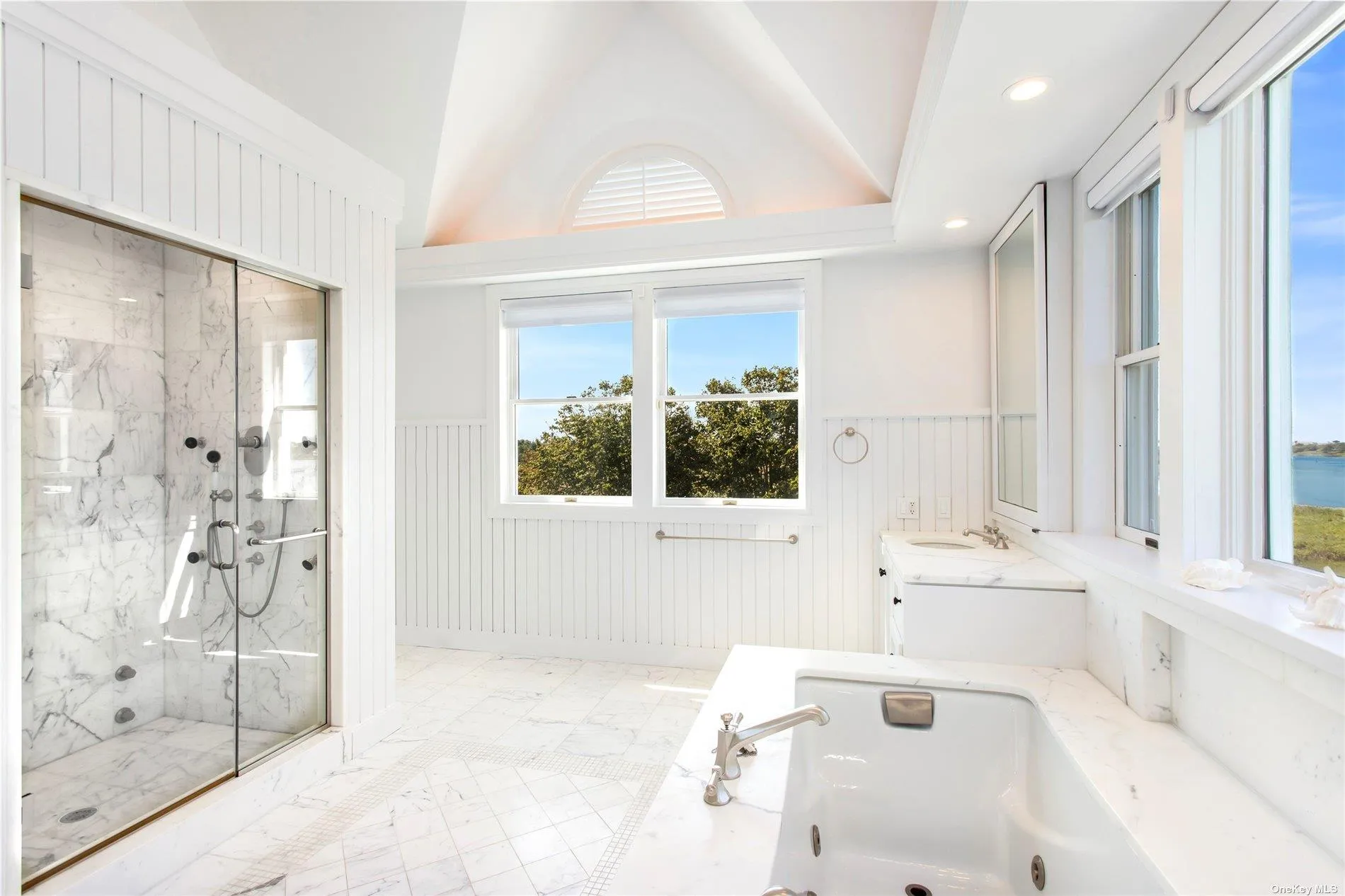 Owners Resort Style bath Owners Resort Style bath