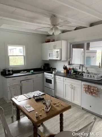 5 Atlantic Avenue, Islip, NY, 3 Bedrooms Bedrooms, 3 Rooms Rooms,1 BathroomBathrooms,Residential Lease,Idx,Atlantic,0,L3513015 5 Atlantic Avenue, Islip, NY, 3 Bedrooms Bedrooms, 3 Rooms Rooms,1 BathroomBathrooms,Residential Lease,Idx,Atlantic,0,L3513015