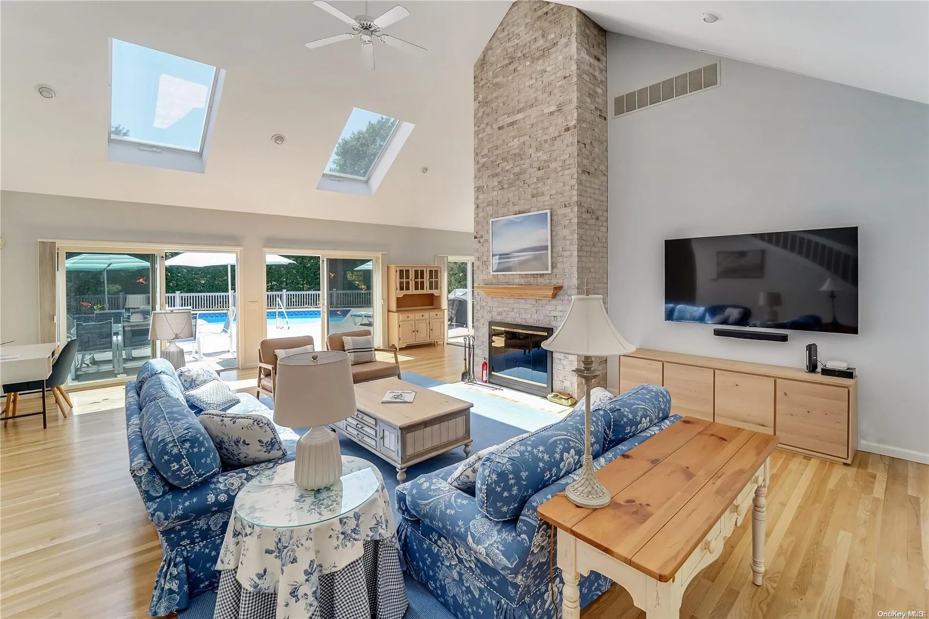 7 Plume Grass Way, Southampton, NY, 5 Bedrooms Bedrooms, 12 Rooms Rooms,4 BathroomsBathrooms,Residential Lease,Idx,Plume Grass,0,L3513776 7 Plume Grass Way, Southampton, NY, 5 Bedrooms Bedrooms, 12 Rooms Rooms,4 BathroomsBathrooms,Residential Lease,Idx,Plume Grass,0,L3513776