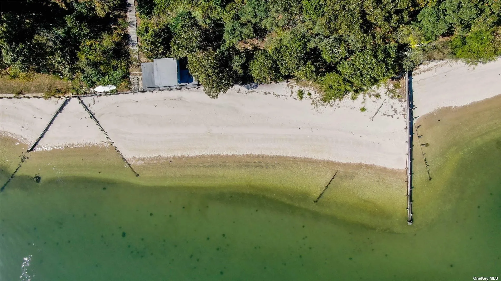 189 Old Harbor Road, Southold, NY, 4 Bedrooms Bedrooms, 13 Rooms Rooms,2 BathroomsBathrooms,Residential Lease,For Rent,Old Harbor,0,L3513788 189 Old Harbor Road, Southold, NY, 4 Bedrooms Bedrooms, 13 Rooms Rooms,2 BathroomsBathrooms,Residential Lease,For Rent,Old Harbor,0,L3513788