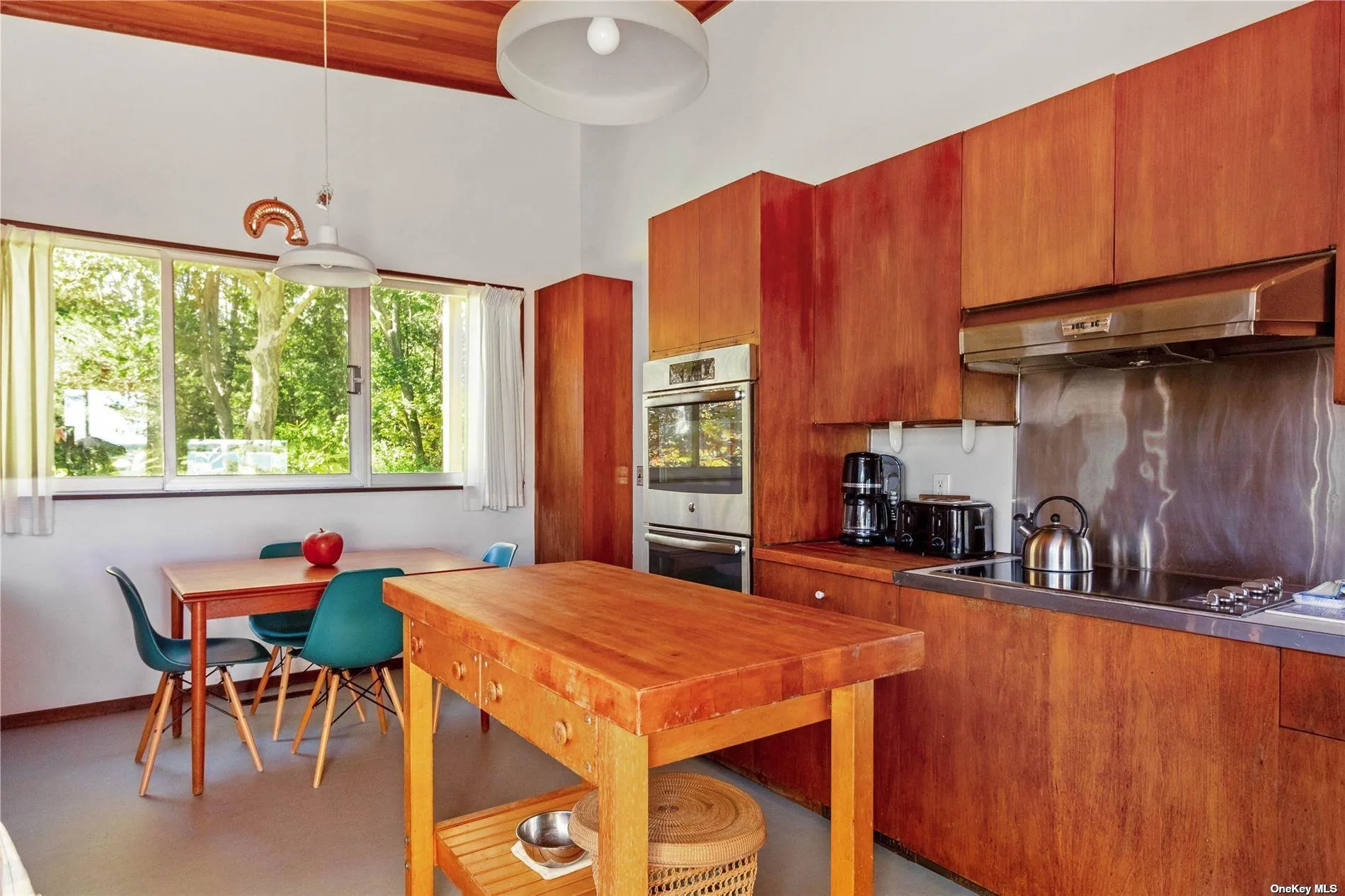 189 Old Harbor Road, Southold, NY, 4 Bedrooms Bedrooms, 13 Rooms Rooms,2 BathroomsBathrooms,Residential Lease,For Rent,Old Harbor,0,L3513788 189 Old Harbor Road, Southold, NY, 4 Bedrooms Bedrooms, 13 Rooms Rooms,2 BathroomsBathrooms,Residential Lease,For Rent,Old Harbor,0,L3513788