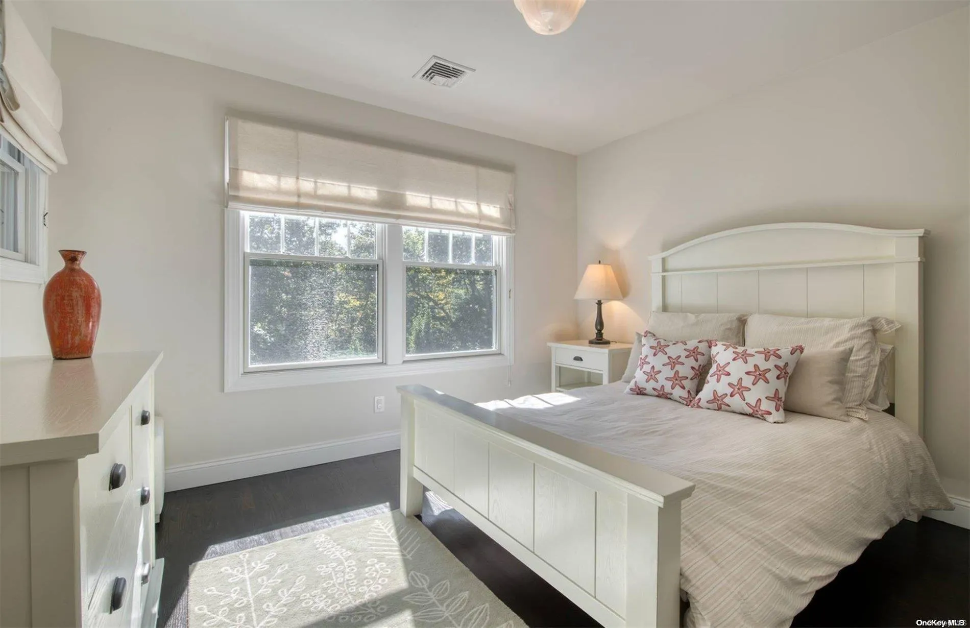 6 Ocean View Parkway, Southampton, NY, 6 Bedrooms Bedrooms, ,5 BathroomsBathrooms,Residential Lease,Idx,Ocean View,0,L3516931 6 Ocean View Parkway, Southampton, NY, 6 Bedrooms Bedrooms, ,5 BathroomsBathrooms,Residential Lease,Idx,Ocean View,0,L3516931