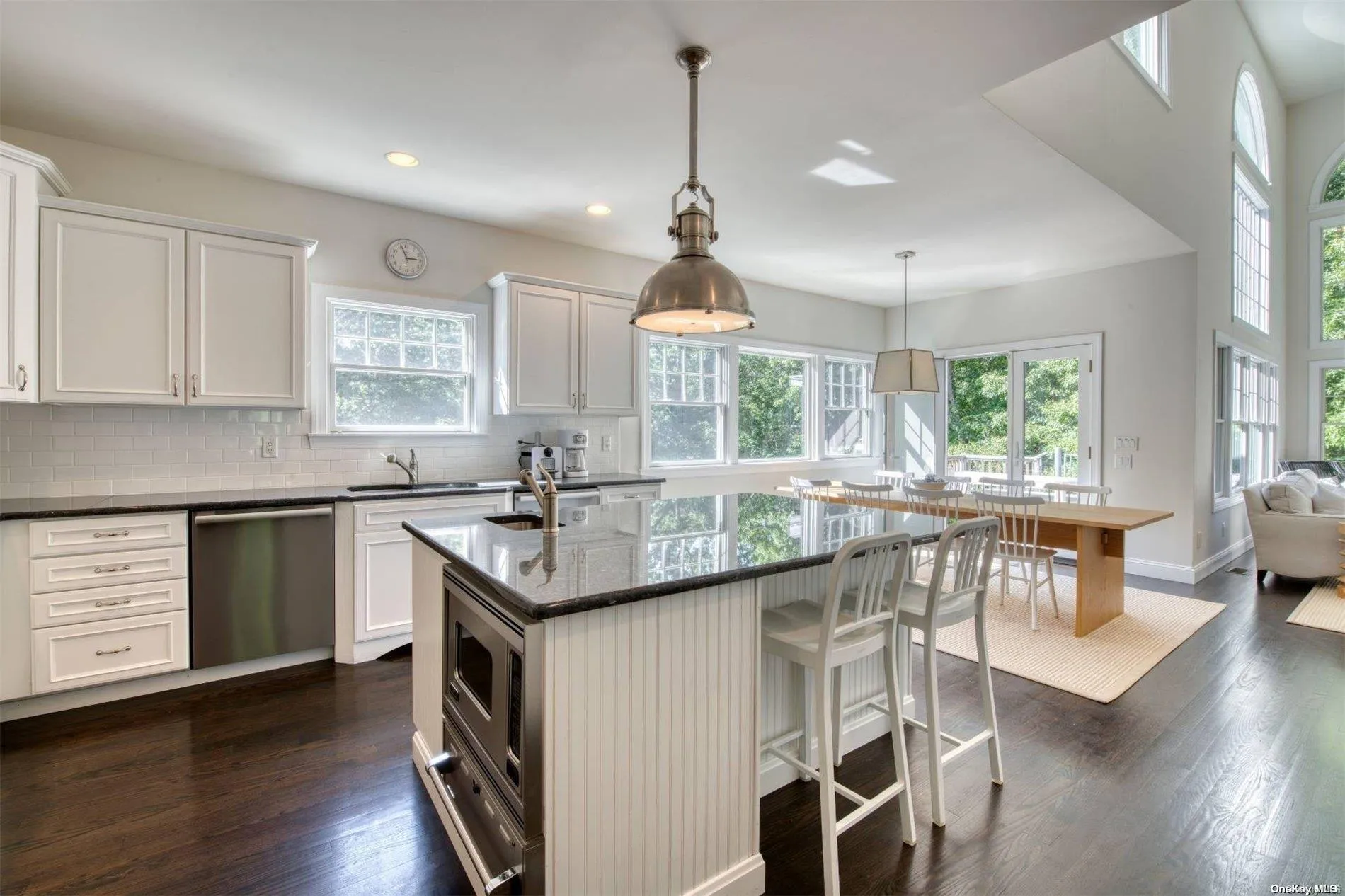 6 Ocean View Parkway, Southampton, NY, 6 Bedrooms Bedrooms, ,5 BathroomsBathrooms,Residential Lease,Idx,Ocean View,0,L3516931 6 Ocean View Parkway, Southampton, NY, 6 Bedrooms Bedrooms, ,5 BathroomsBathrooms,Residential Lease,Idx,Ocean View,0,L3516931