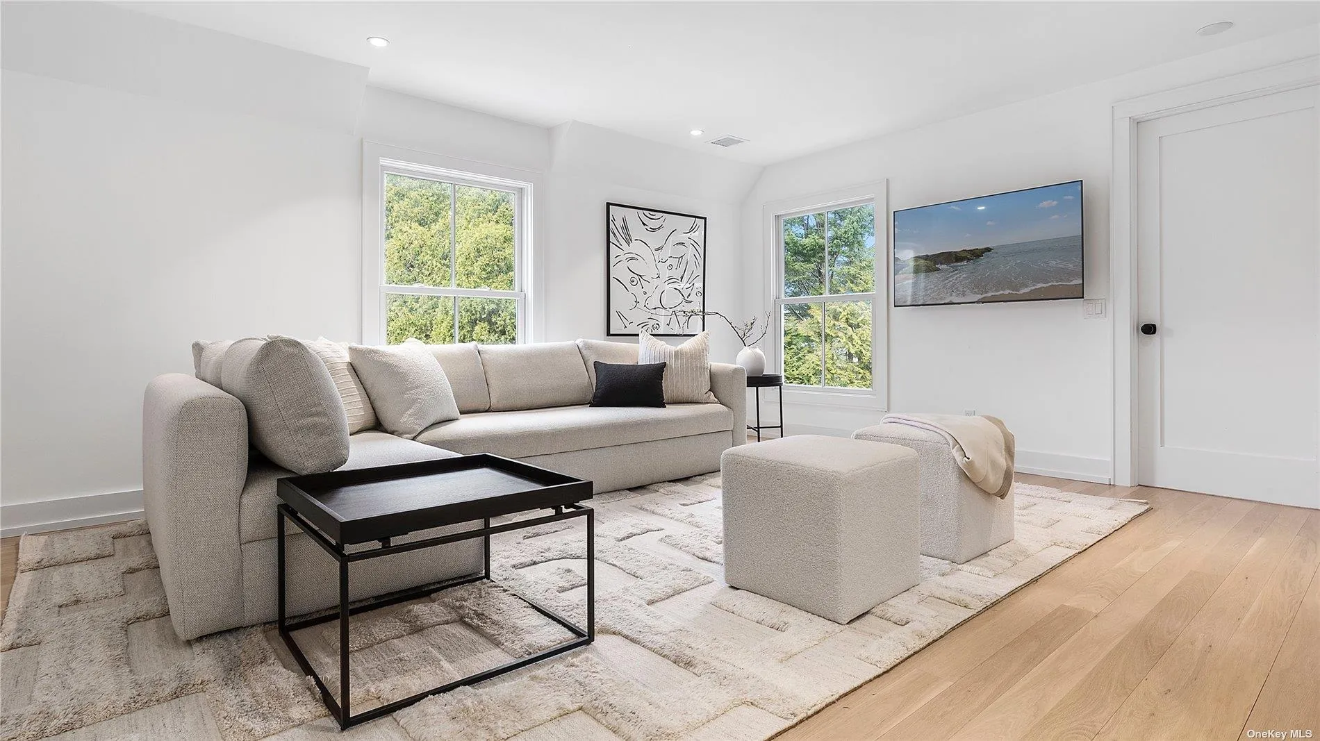 81 Skimhampton, East Hampton, NY, 6 Bedrooms Bedrooms, 12 Rooms Rooms,6 BathroomsBathrooms,Residential Lease,Idx,Skimhampton,L3517480 81 Skimhampton, East Hampton, NY, 6 Bedrooms Bedrooms, 12 Rooms Rooms,6 BathroomsBathrooms,Residential Lease,Idx,Skimhampton,L3517480