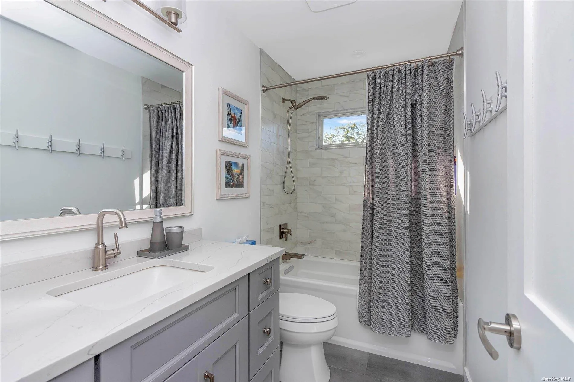 155 Bridge Street, Southold, NY, 5 Bedrooms Bedrooms, 9 Rooms Rooms,3 BathroomsBathrooms,Residential Lease,Idx,Bridge,0,L3518307 155 Bridge Street, Southold, NY, 5 Bedrooms Bedrooms, 9 Rooms Rooms,3 BathroomsBathrooms,Residential Lease,Idx,Bridge,0,L3518307