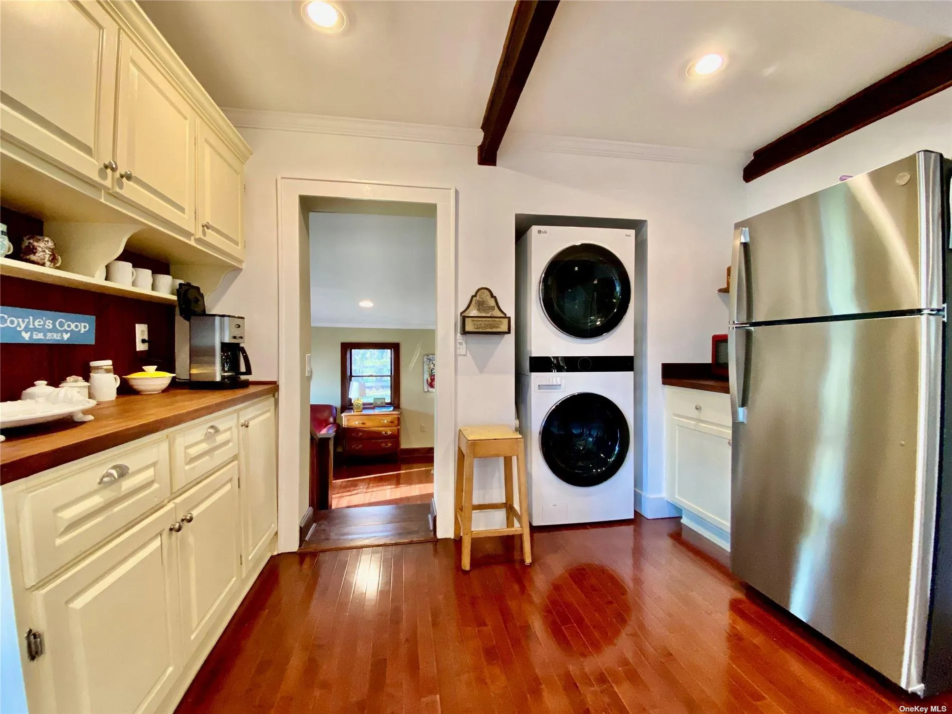 1975 Youngs Avenue, Southold, NY, 3 Bedrooms Bedrooms, 7 Rooms Rooms,2 BathroomsBathrooms,Residential Lease,Idx,Youngs,0,L3518830 1975 Youngs Avenue, Southold, NY, 3 Bedrooms Bedrooms, 7 Rooms Rooms,2 BathroomsBathrooms,Residential Lease,Idx,Youngs,0,L3518830