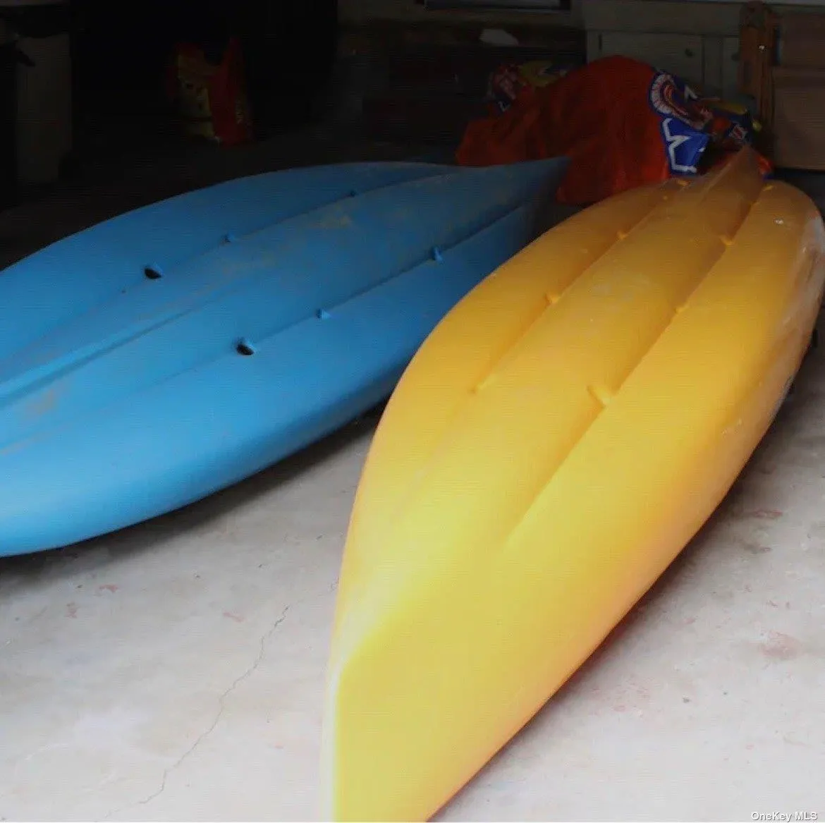 Kayaks Included Kayaks Included