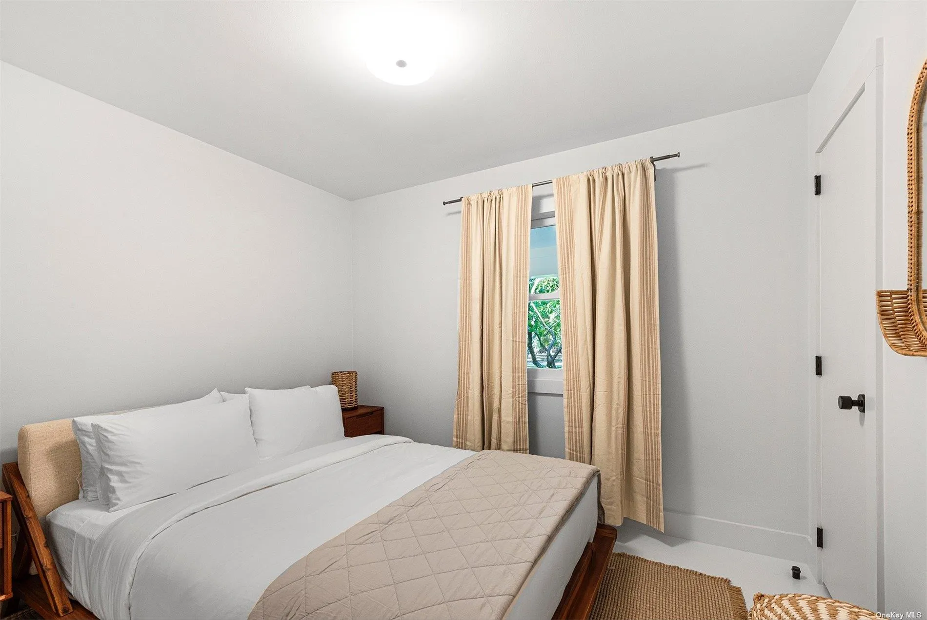 94 Pembroke Drive, East Hampton, NY, 4 Bedrooms Bedrooms, 9 Rooms Rooms,3 BathroomsBathrooms,Residential Lease,Idx,Pembroke,0,L3520426 94 Pembroke Drive, East Hampton, NY, 4 Bedrooms Bedrooms, 9 Rooms Rooms,3 BathroomsBathrooms,Residential Lease,Idx,Pembroke,0,L3520426