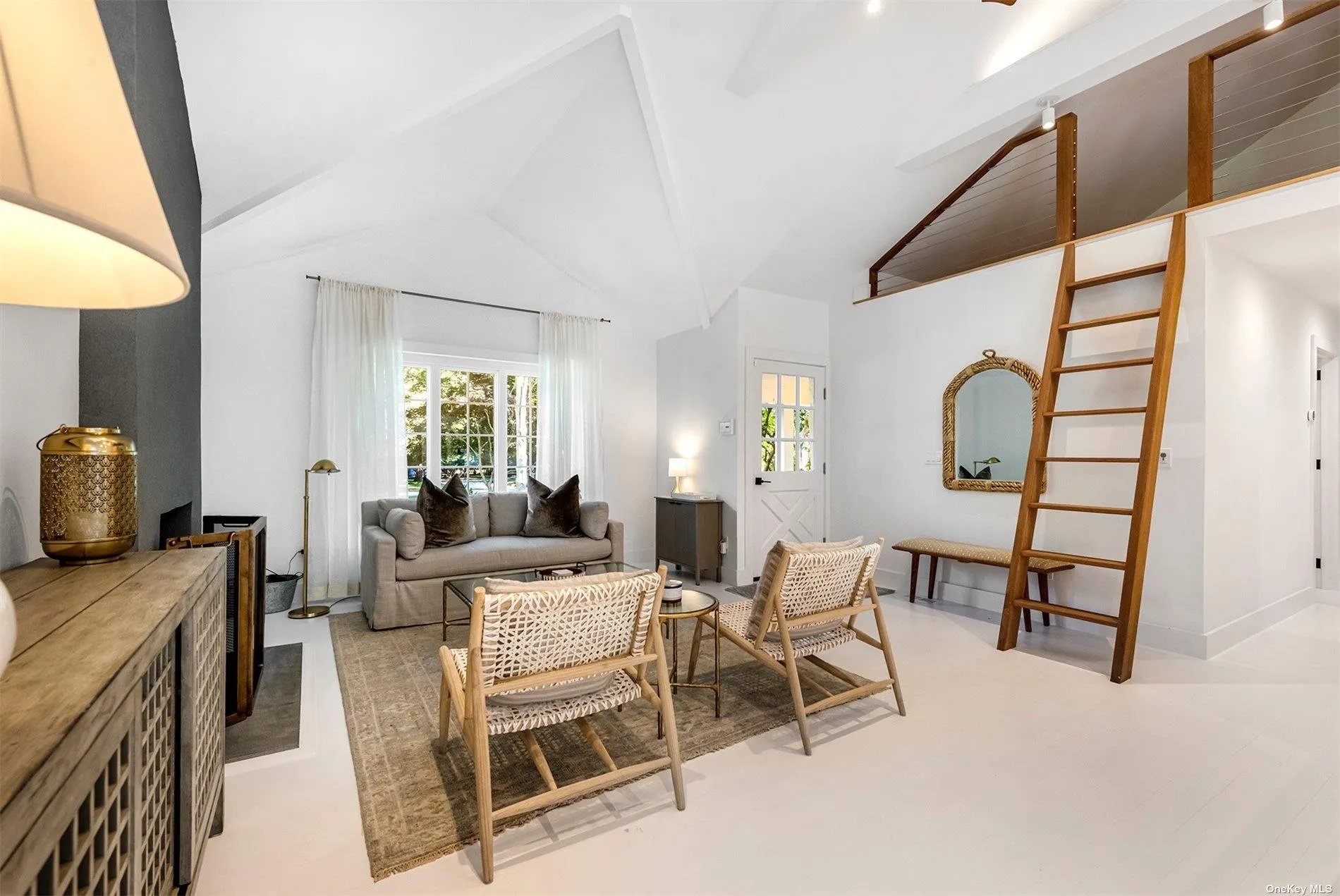94 Pembroke Drive, East Hampton, NY, 4 Bedrooms Bedrooms, 9 Rooms Rooms,3 BathroomsBathrooms,Residential Lease,Idx,Pembroke,0,L3520426 94 Pembroke Drive, East Hampton, NY, 4 Bedrooms Bedrooms, 9 Rooms Rooms,3 BathroomsBathrooms,Residential Lease,Idx,Pembroke,0,L3520426