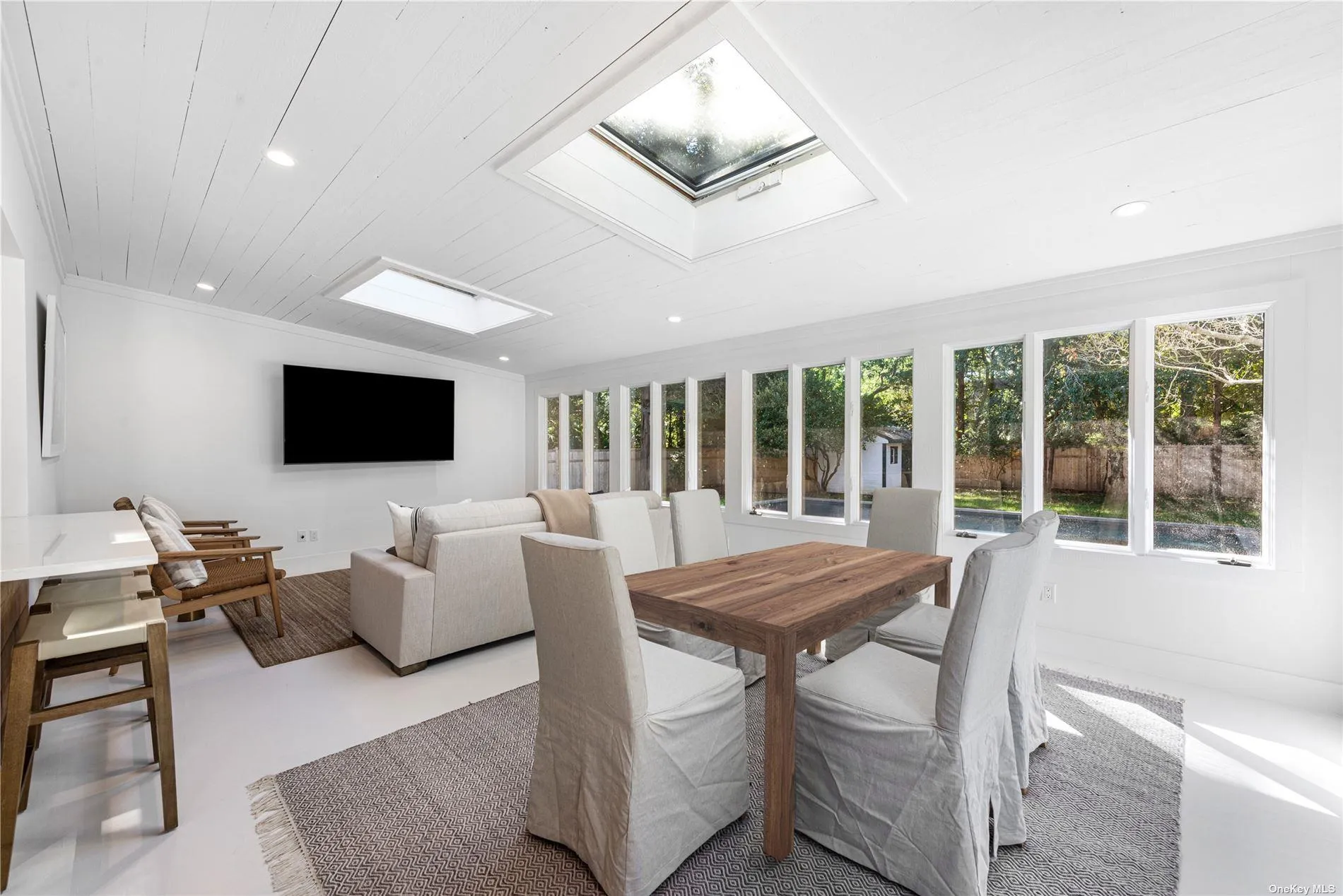 94 Pembroke Drive, East Hampton, NY, 4 Bedrooms Bedrooms, 9 Rooms Rooms,3 BathroomsBathrooms,Residential Lease,Idx,Pembroke,0,L3520426 94 Pembroke Drive, East Hampton, NY, 4 Bedrooms Bedrooms, 9 Rooms Rooms,3 BathroomsBathrooms,Residential Lease,Idx,Pembroke,0,L3520426