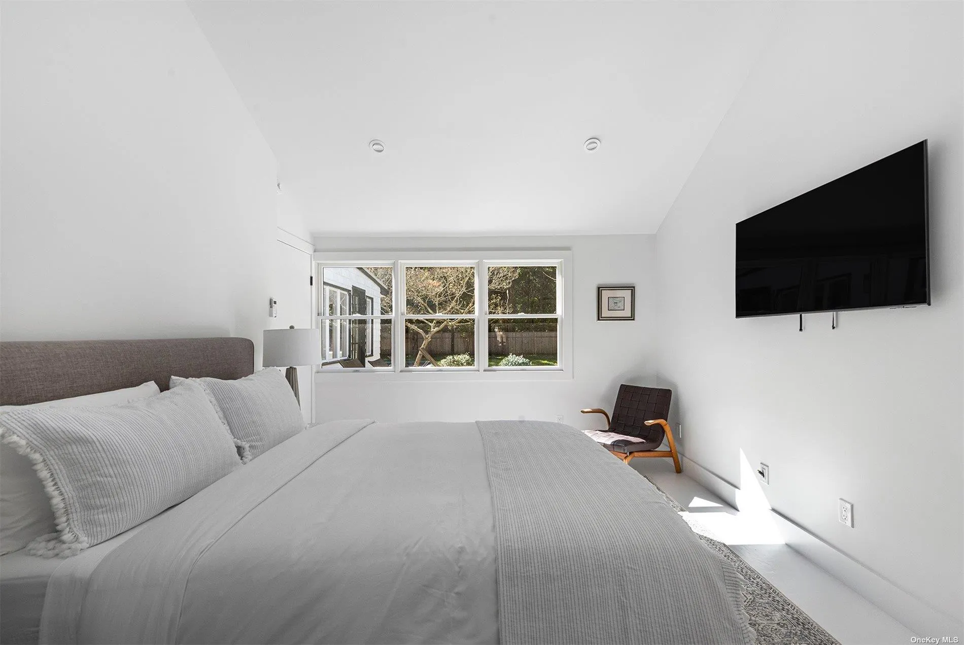 94 Pembroke Drive, East Hampton, NY, 4 Bedrooms Bedrooms, 9 Rooms Rooms,3 BathroomsBathrooms,Residential Lease,Idx,Pembroke,0,L3520426 94 Pembroke Drive, East Hampton, NY, 4 Bedrooms Bedrooms, 9 Rooms Rooms,3 BathroomsBathrooms,Residential Lease,Idx,Pembroke,0,L3520426