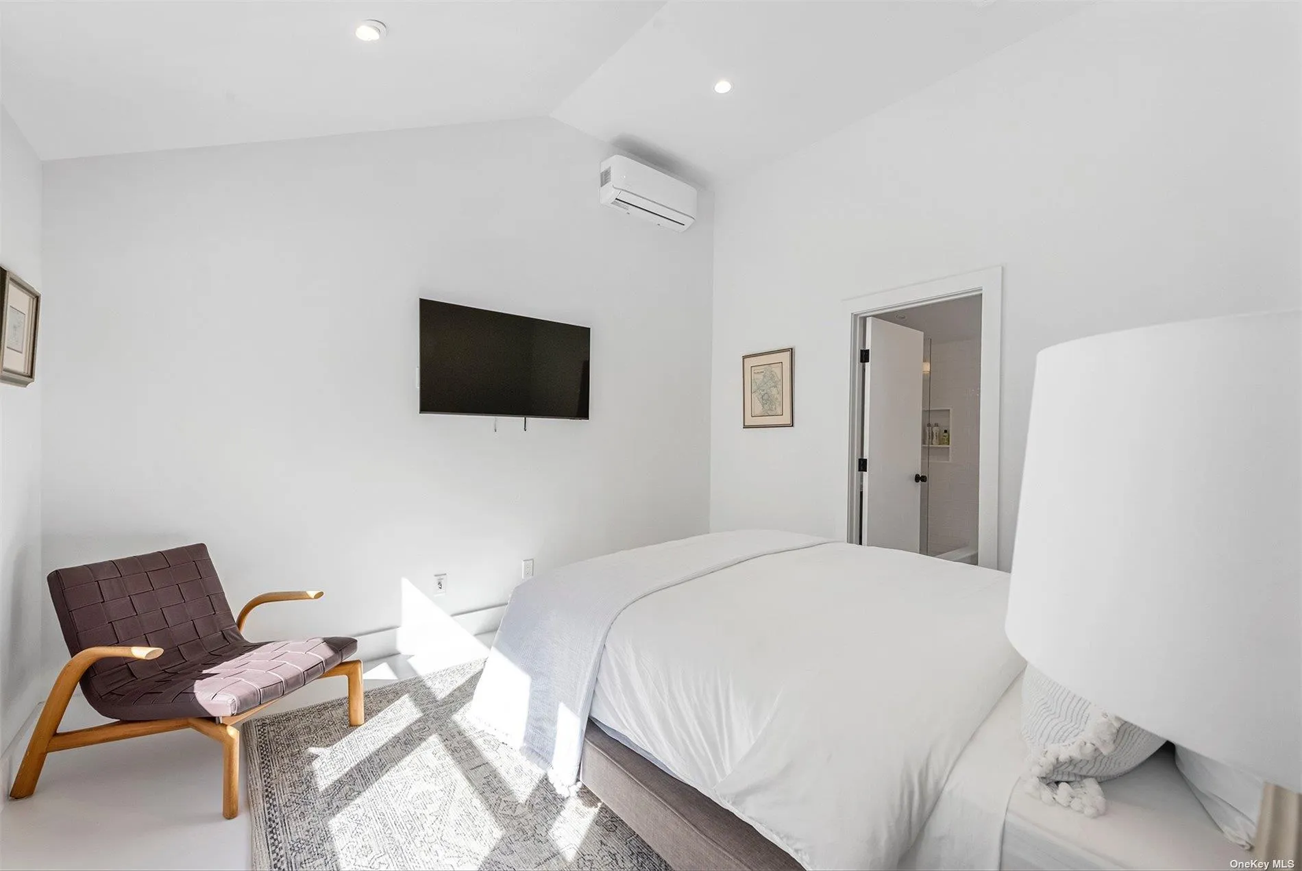 94 Pembroke Drive, East Hampton, NY, 4 Bedrooms Bedrooms, 9 Rooms Rooms,3 BathroomsBathrooms,Residential Lease,Idx,Pembroke,0,L3520426 94 Pembroke Drive, East Hampton, NY, 4 Bedrooms Bedrooms, 9 Rooms Rooms,3 BathroomsBathrooms,Residential Lease,Idx,Pembroke,0,L3520426