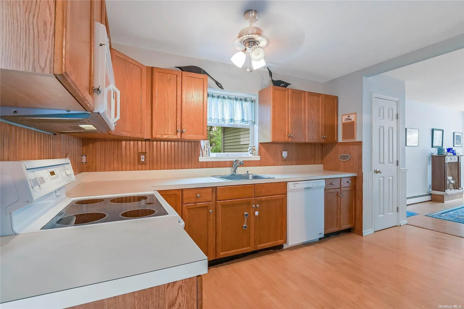530 Stillwater Avenue, Southold, NY, 3 Bedrooms Bedrooms, 6 Rooms Rooms,2 BathroomsBathrooms,Residential Lease,For Rent,Stillwater,0,L3524446 530 Stillwater Avenue, Southold, NY, 3 Bedrooms Bedrooms, 6 Rooms Rooms,2 BathroomsBathrooms,Residential Lease,For Rent,Stillwater,0,L3524446