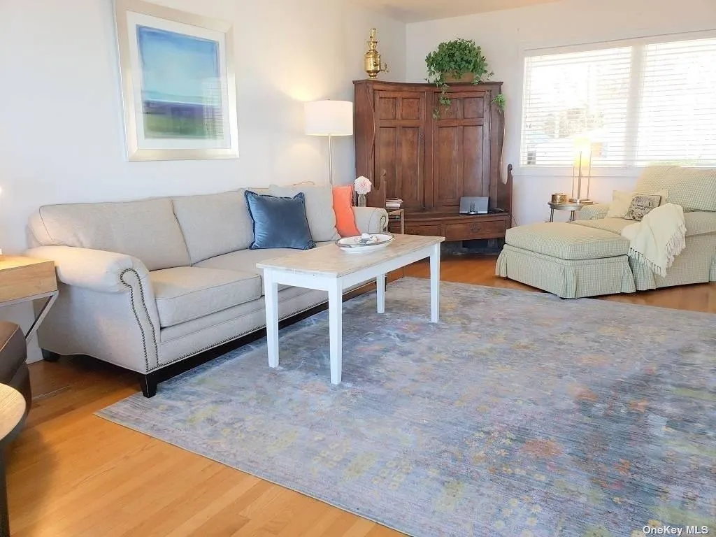 11 Beach Road, Riverhead, NY, 5 Bedrooms Bedrooms, 10 Rooms Rooms,3 BathroomsBathrooms,Residential Lease,Idx,Beach,0,L3524823 11 Beach Road, Riverhead, NY, 5 Bedrooms Bedrooms, 10 Rooms Rooms,3 BathroomsBathrooms,Residential Lease,Idx,Beach,0,L3524823