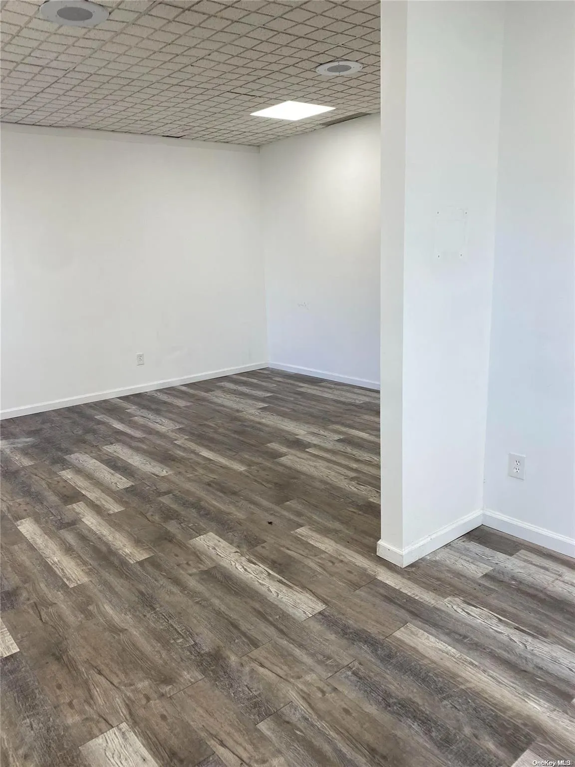 1940 Great Neck Road, Babylon, NY, ,Commercial Lease,Idx,Great Neck,0,L3524932 1940 Great Neck Road, Babylon, NY, ,Commercial Lease,Idx,Great Neck,0,L3524932