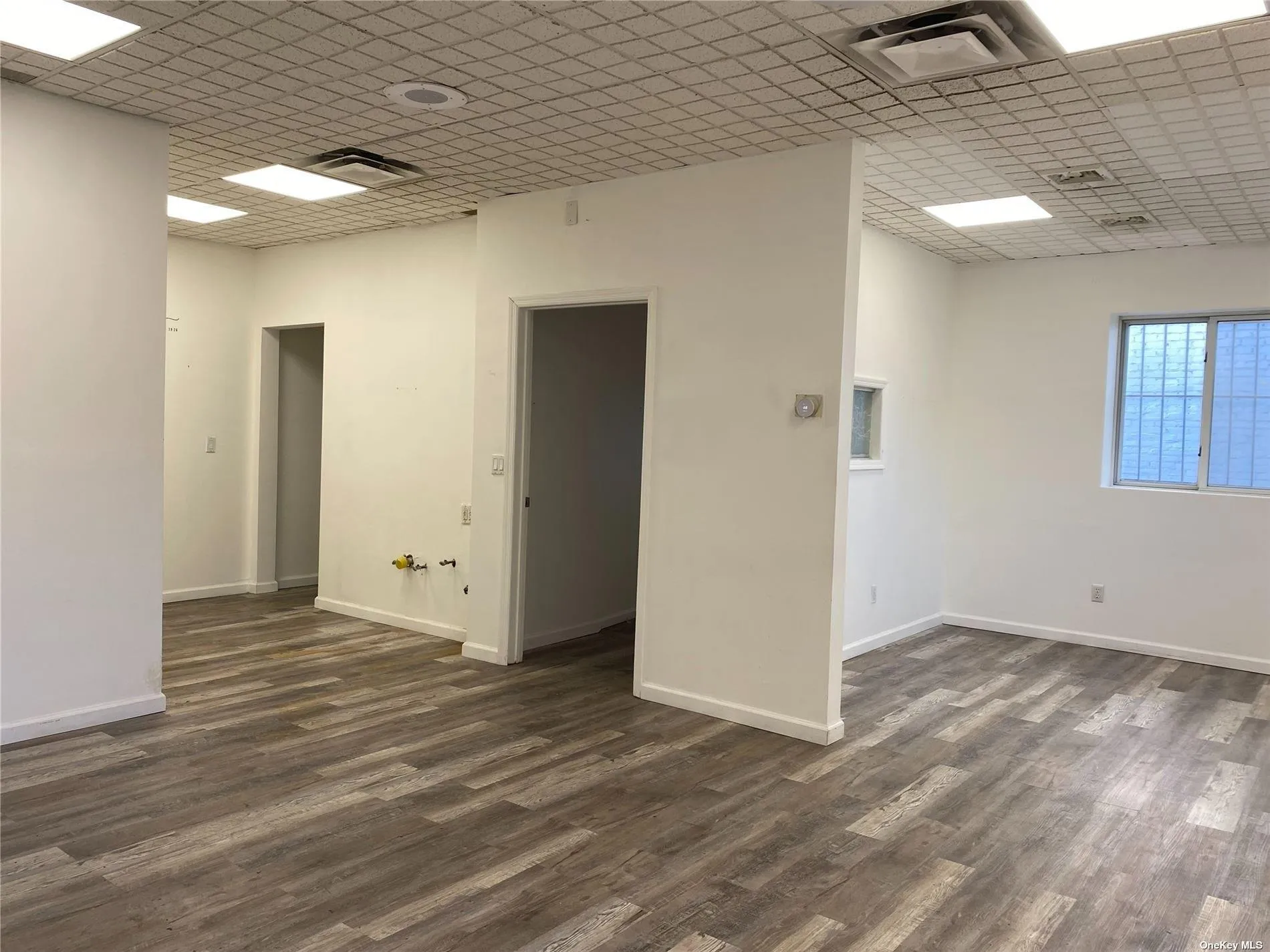 1940 Great Neck Road, Babylon, NY, ,Commercial Lease,Idx,Great Neck,0,L3524932 1940 Great Neck Road, Babylon, NY, ,Commercial Lease,Idx,Great Neck,0,L3524932