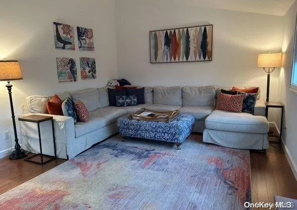 362 Surf Road, Islip, NY, 4 Bedrooms Bedrooms, 7 Rooms Rooms,2 BathroomsBathrooms,Residential Lease,For Rent,Surf,0,L3525707 362 Surf Road, Islip, NY, 4 Bedrooms Bedrooms, 7 Rooms Rooms,2 BathroomsBathrooms,Residential Lease,For Rent,Surf,0,L3525707