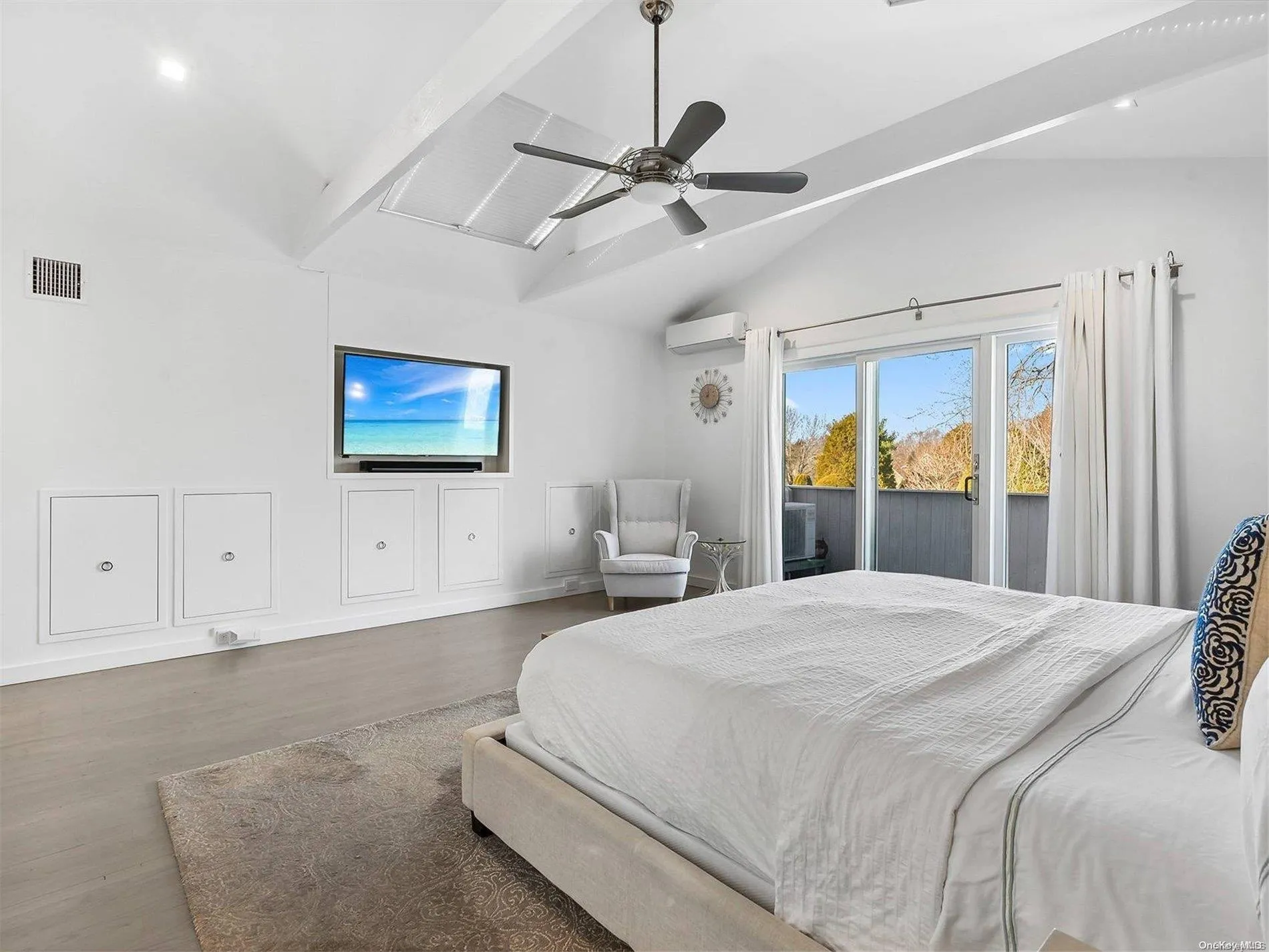 43 Robin Drive, Southampton, NY, 3 Bedrooms Bedrooms, ,2 BathroomsBathrooms,Residential Lease,Idx,Robin,0,L3525925 43 Robin Drive, Southampton, NY, 3 Bedrooms Bedrooms, ,2 BathroomsBathrooms,Residential Lease,Idx,Robin,0,L3525925