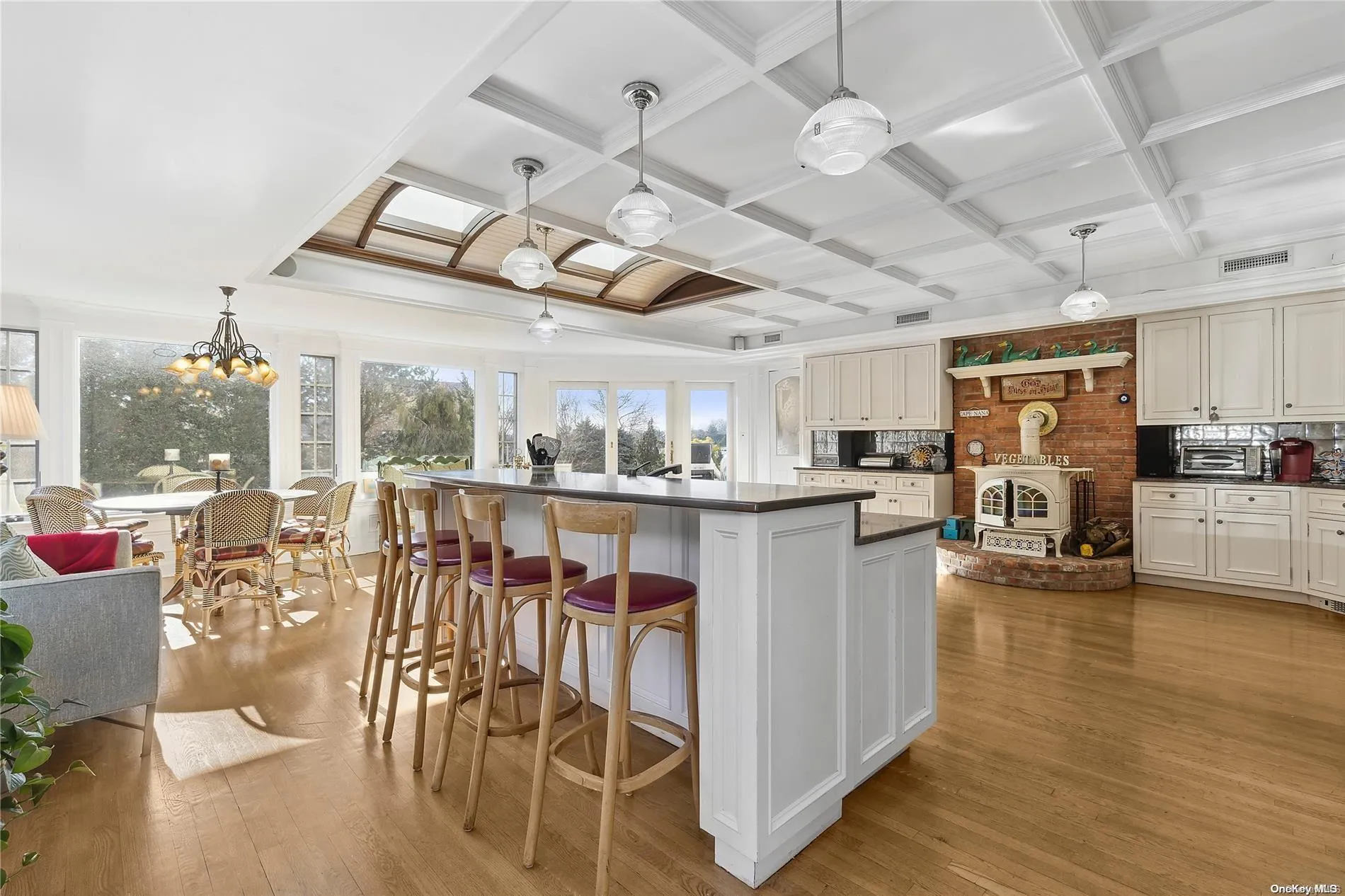 104 Union Avenue, Brookhaven, NY, 8 Bedrooms Bedrooms, 25 Rooms Rooms,9 BathroomsBathrooms,Residential,For Rent,Union,0,L3526074 104 Union Avenue, Brookhaven, NY, 8 Bedrooms Bedrooms, 25 Rooms Rooms,9 BathroomsBathrooms,Residential,For Rent,Union,0,L3526074