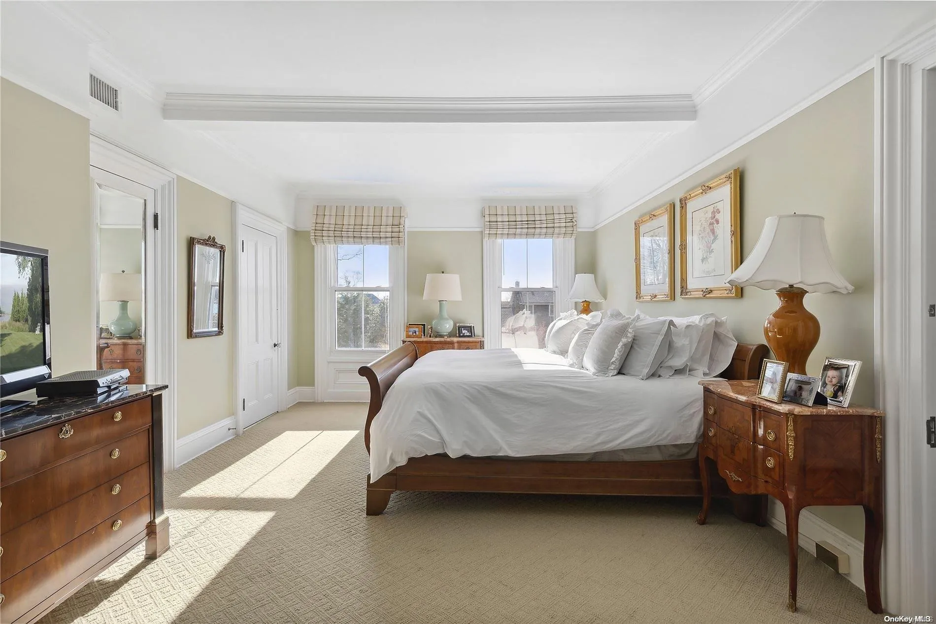 104 Union Avenue, Brookhaven, NY, 8 Bedrooms Bedrooms, 25 Rooms Rooms,9 BathroomsBathrooms,Residential,For Rent,Union,0,L3526074 104 Union Avenue, Brookhaven, NY, 8 Bedrooms Bedrooms, 25 Rooms Rooms,9 BathroomsBathrooms,Residential,For Rent,Union,0,L3526074
