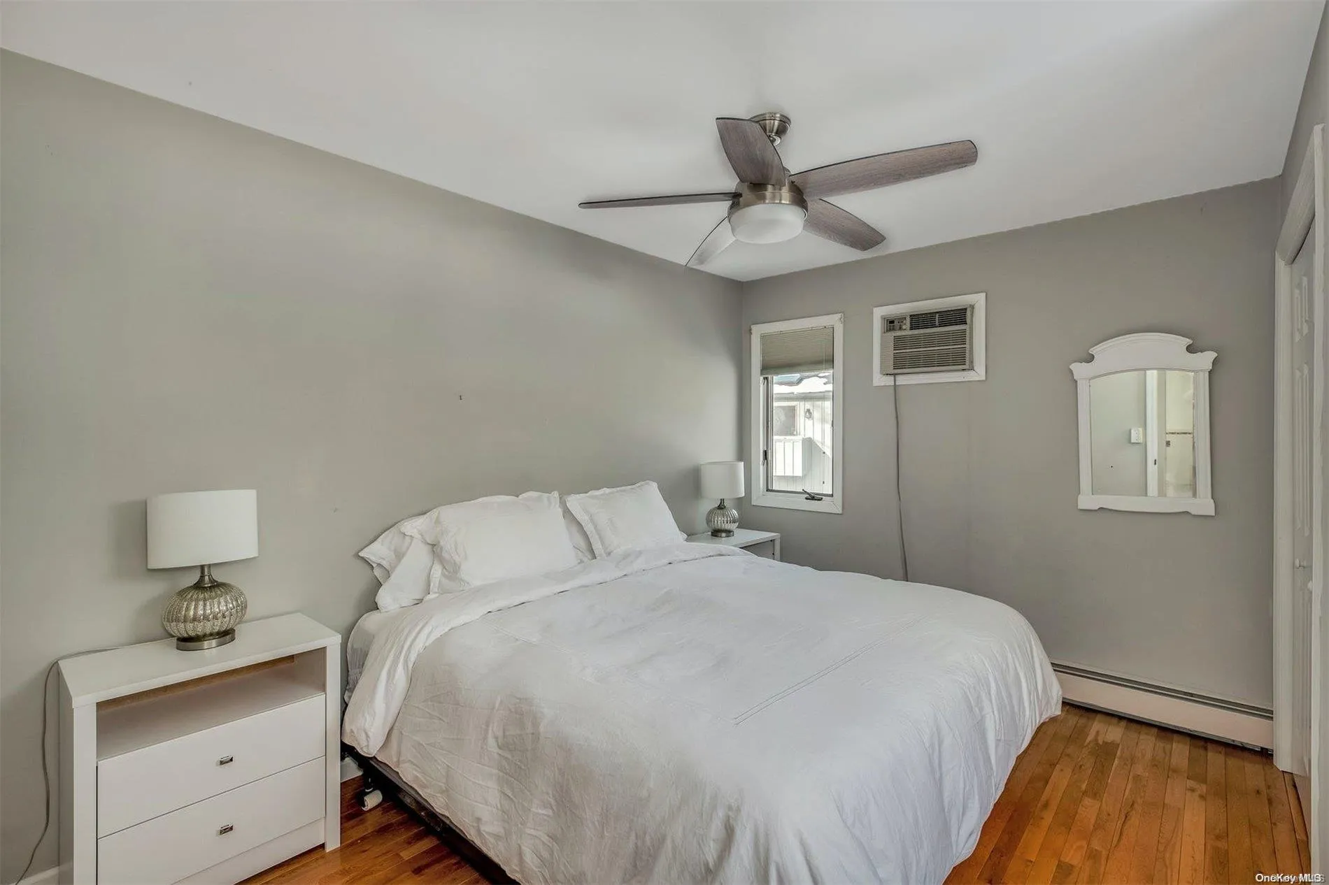 1 Canal Way, Southampton, NY, 4 Bedrooms Bedrooms, 8 Rooms Rooms,2 BathroomsBathrooms,Residential Lease,Idx,Canal,0,L3526319 1 Canal Way, Southampton, NY, 4 Bedrooms Bedrooms, 8 Rooms Rooms,2 BathroomsBathrooms,Residential Lease,Idx,Canal,0,L3526319