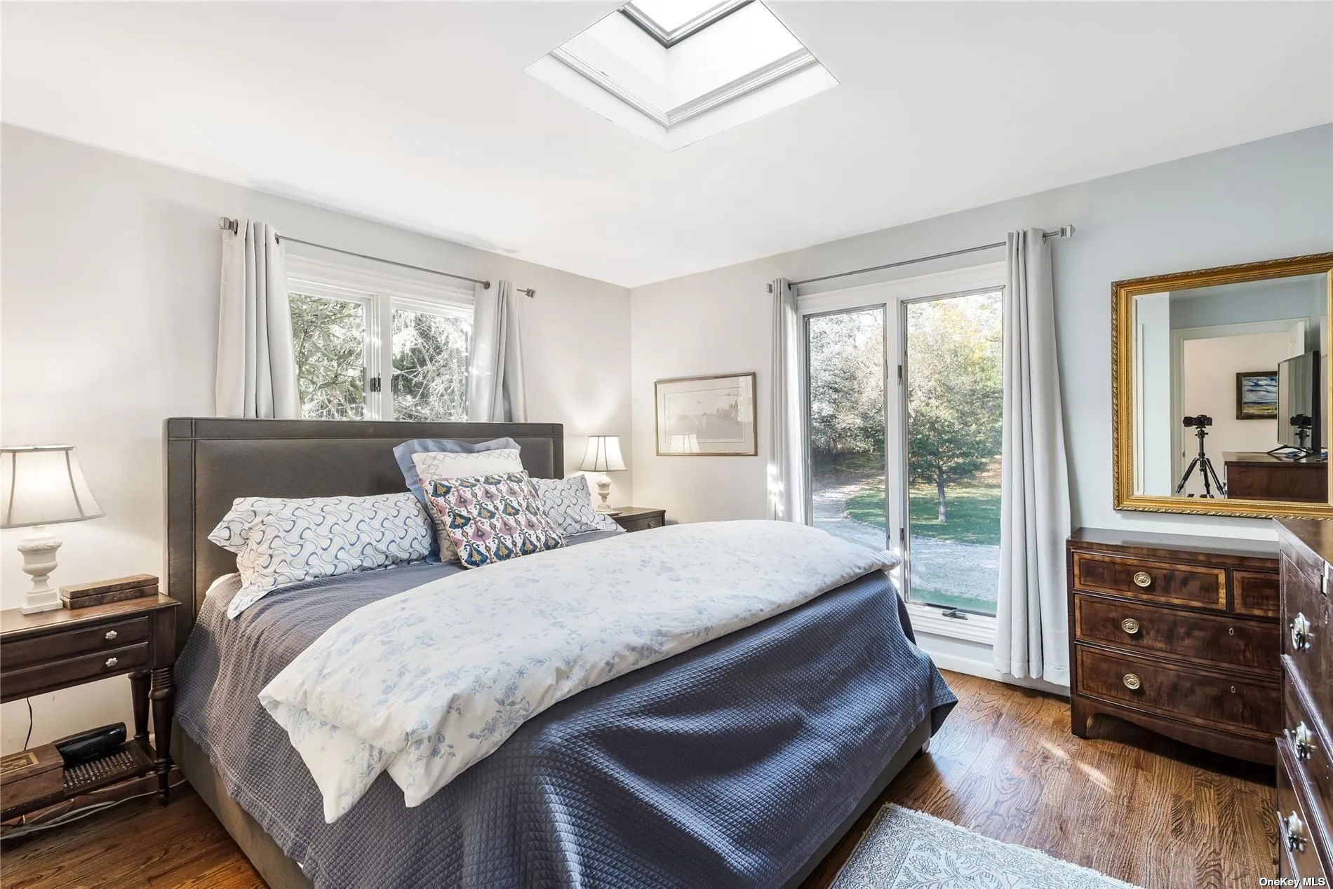686 Hill Street, Southampton, NY, 4 Bedrooms Bedrooms, 7 Rooms Rooms,3 BathroomsBathrooms,Residential Lease,For Rent,Hill,0,L3526793 686 Hill Street, Southampton, NY, 4 Bedrooms Bedrooms, 7 Rooms Rooms,3 BathroomsBathrooms,Residential Lease,For Rent,Hill,0,L3526793