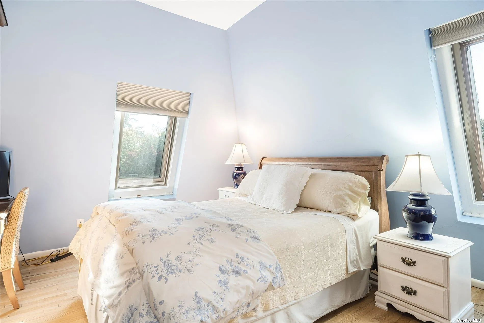 686 Hill Street, Southampton, NY, 4 Bedrooms Bedrooms, 7 Rooms Rooms,3 BathroomsBathrooms,Residential Lease,For Rent,Hill,0,L3526793 686 Hill Street, Southampton, NY, 4 Bedrooms Bedrooms, 7 Rooms Rooms,3 BathroomsBathrooms,Residential Lease,For Rent,Hill,0,L3526793
