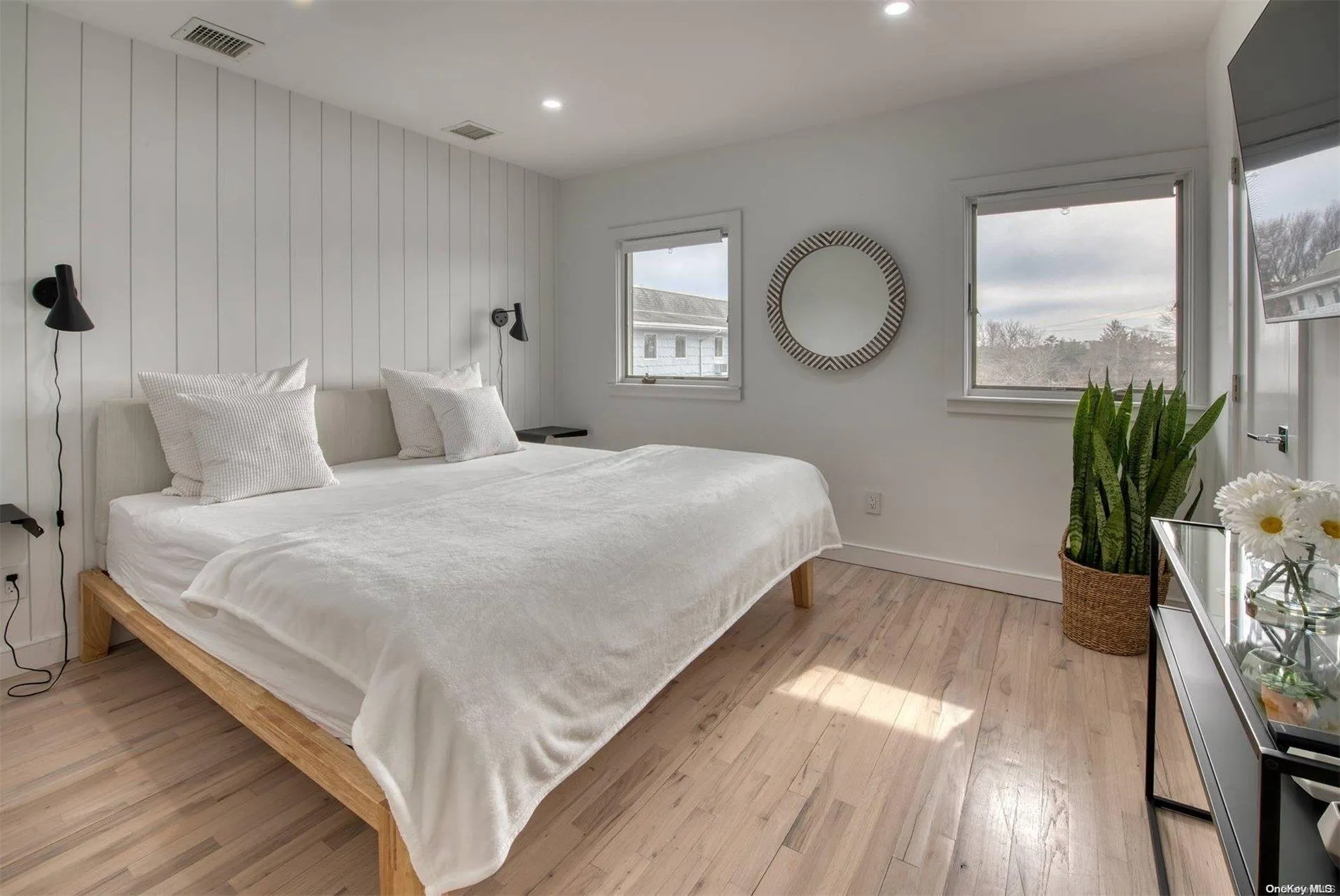 Another Ensuite Bedroom Another Ensuite Bedroom