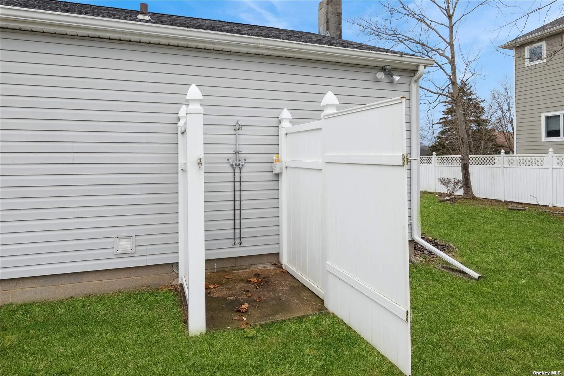 220 Fiddler Lane, Southold, NY, 3 Bedrooms Bedrooms, 7 Rooms Rooms,1 BathroomBathrooms,Residential Lease,Idx,Fiddler,0,L3527894 220 Fiddler Lane, Southold, NY, 3 Bedrooms Bedrooms, 7 Rooms Rooms,1 BathroomBathrooms,Residential Lease,Idx,Fiddler,0,L3527894
