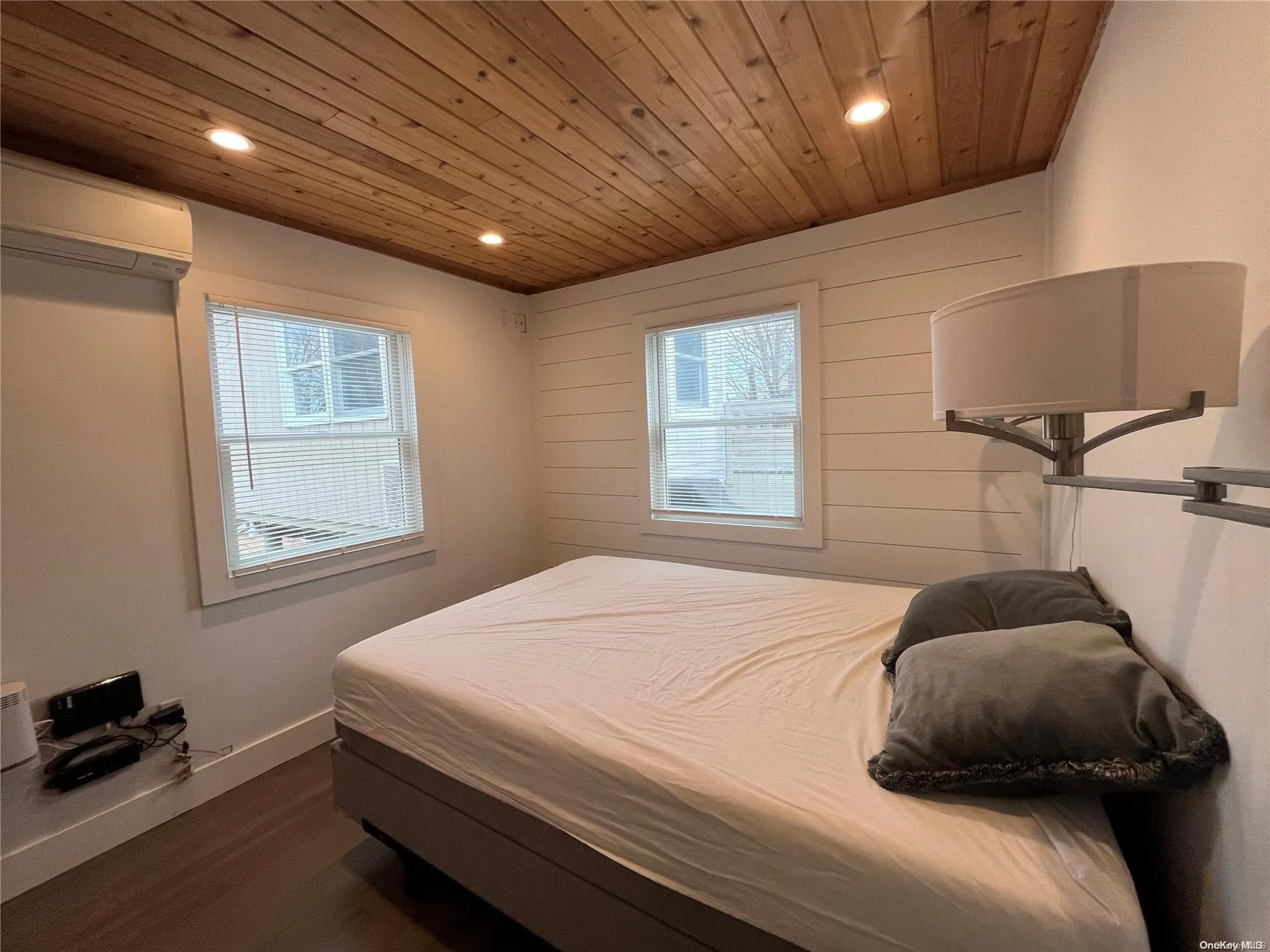 6 Champlain, Brookhaven, NY, 5 Bedrooms Bedrooms, 7 Rooms Rooms,2 BathroomsBathrooms,Residential Lease,For Rent,Champlain,0,L3531199 6 Champlain, Brookhaven, NY, 5 Bedrooms Bedrooms, 7 Rooms Rooms,2 BathroomsBathrooms,Residential Lease,For Rent,Champlain,0,L3531199