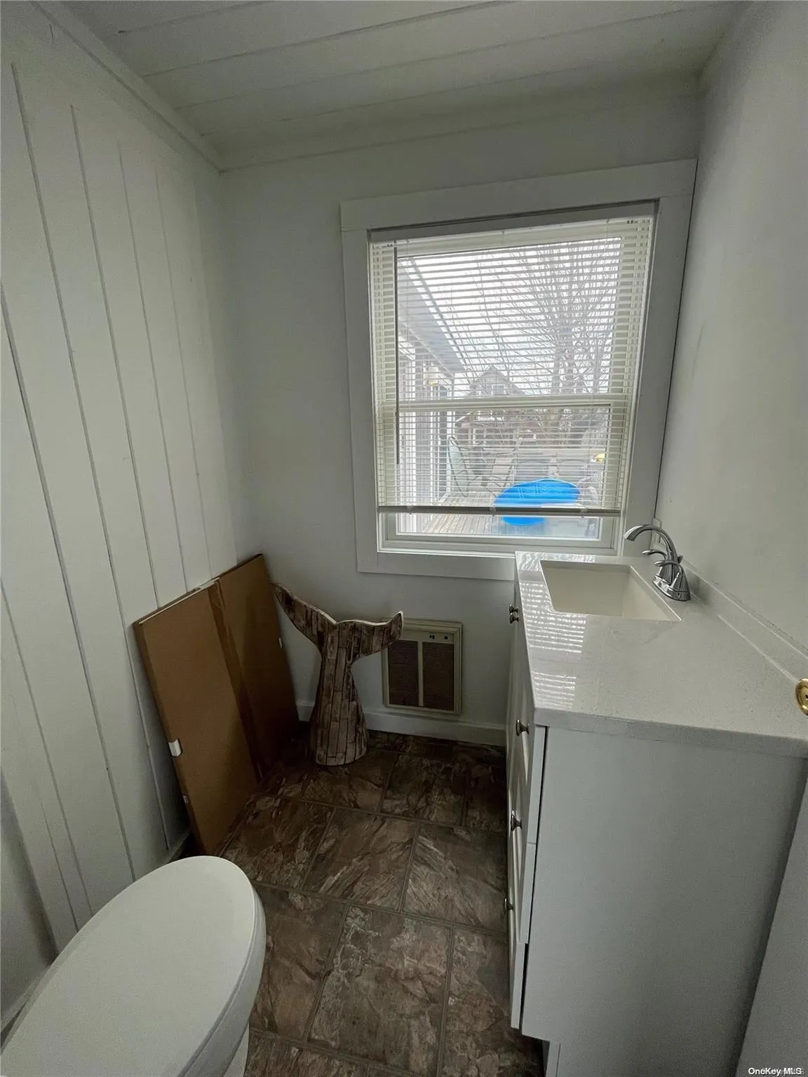 6 Champlain, Brookhaven, NY, 5 Bedrooms Bedrooms, 7 Rooms Rooms,2 BathroomsBathrooms,Residential Lease,For Rent,Champlain,0,L3531199 6 Champlain, Brookhaven, NY, 5 Bedrooms Bedrooms, 7 Rooms Rooms,2 BathroomsBathrooms,Residential Lease,For Rent,Champlain,0,L3531199