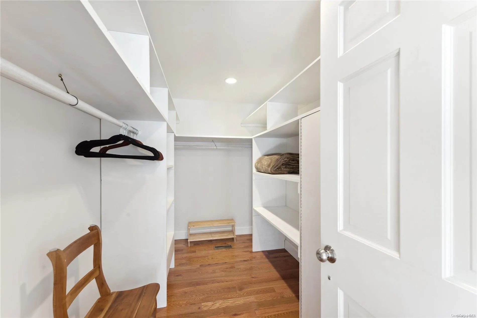 21 Harbor View Avenue, East Hampton, NY, 5 Bedrooms Bedrooms, 8 Rooms Rooms,3 BathroomsBathrooms,Residential Lease,Idx,Harbor View,0,L3532584 21 Harbor View Avenue, East Hampton, NY, 5 Bedrooms Bedrooms, 8 Rooms Rooms,3 BathroomsBathrooms,Residential Lease,Idx,Harbor View,0,L3532584