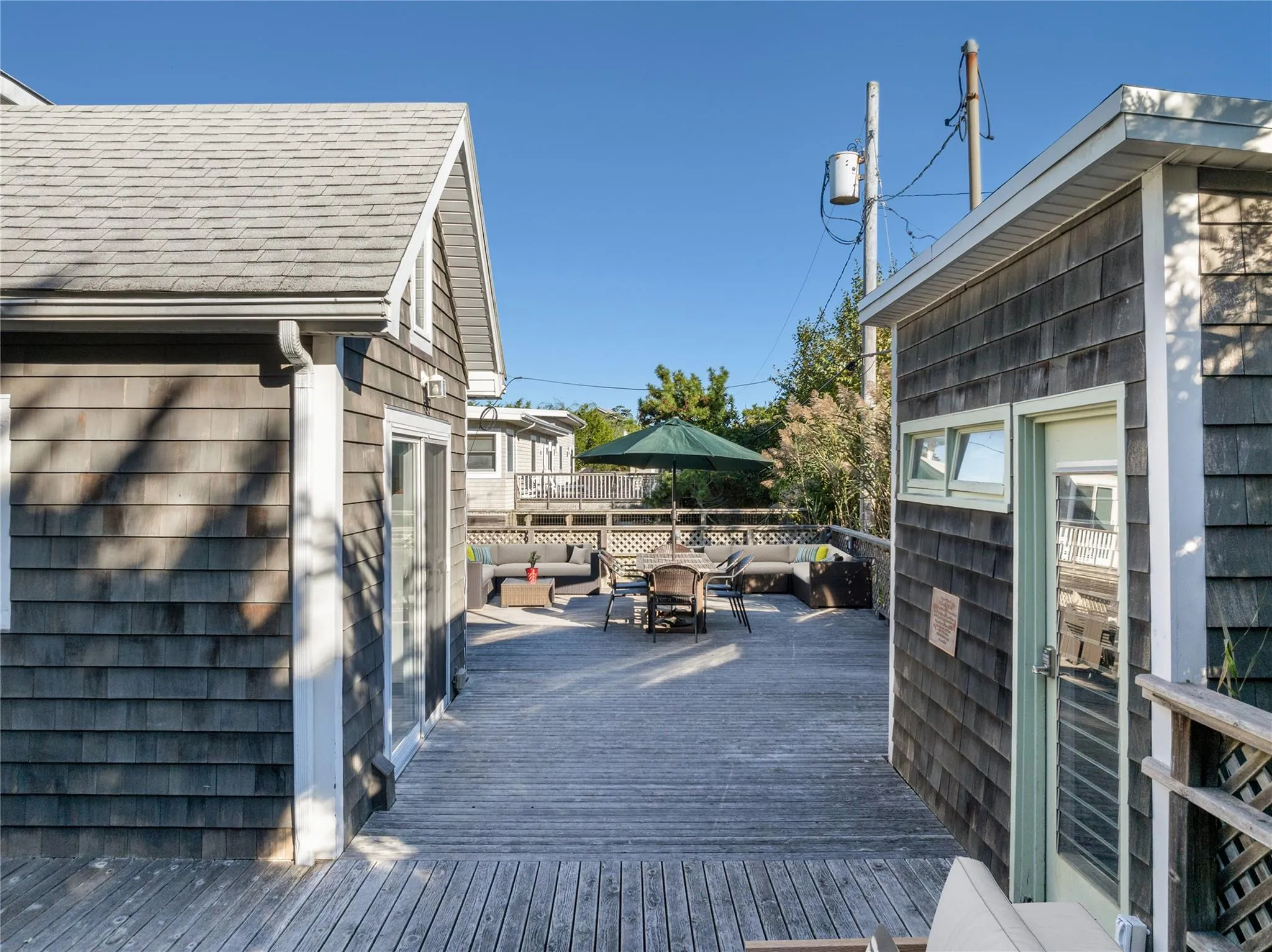 38 Homesite Avenue, Islip, NY, 4 Bedrooms Bedrooms, 6 Rooms Rooms,1 BathroomBathrooms,Residential Lease,For Rent,Homesite,0,L3534580 38 Homesite Avenue, Islip, NY, 4 Bedrooms Bedrooms, 6 Rooms Rooms,1 BathroomBathrooms,Residential Lease,For Rent,Homesite,0,L3534580