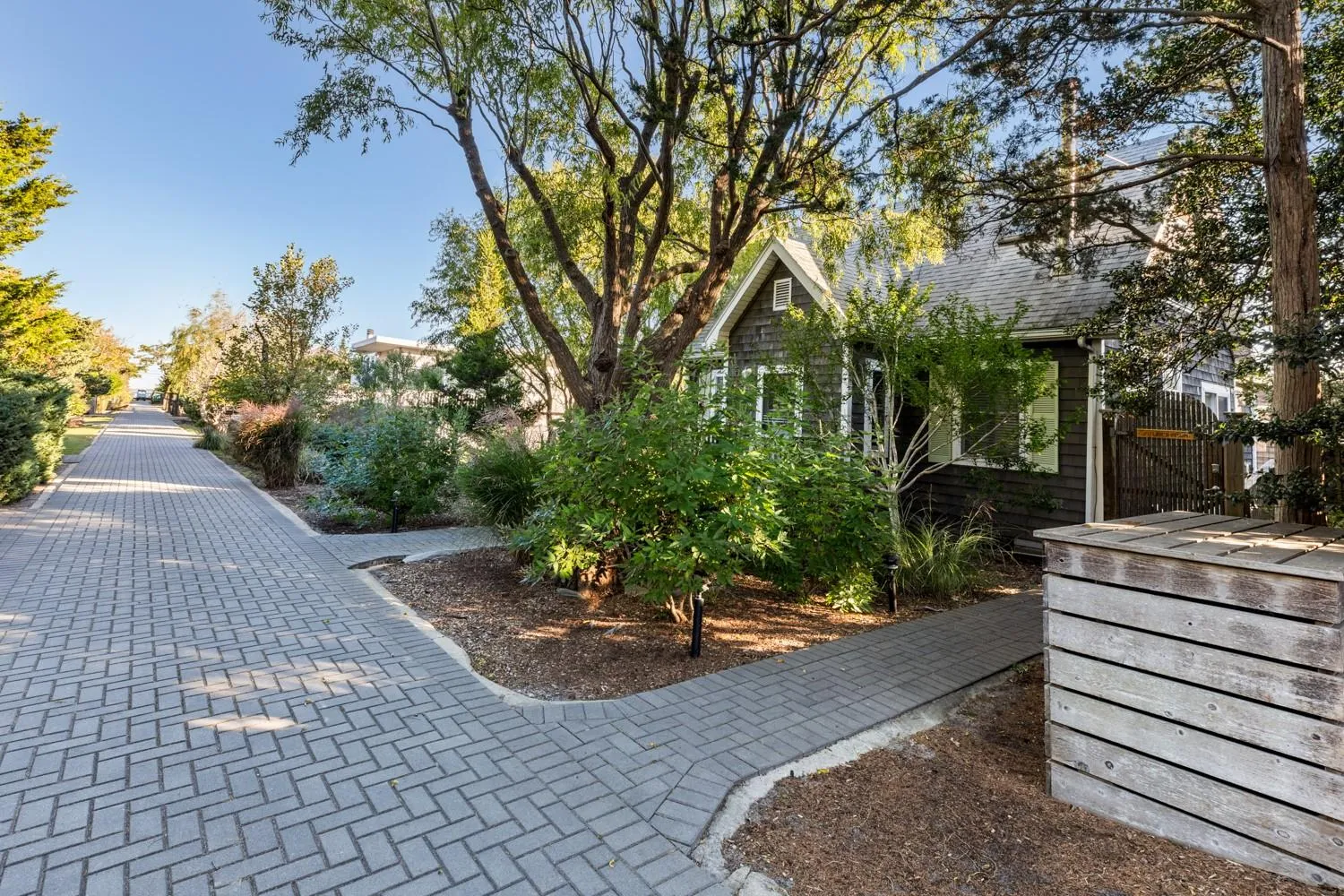 38 Homesite Avenue, Islip, NY, 4 Bedrooms Bedrooms, 6 Rooms Rooms,1 BathroomBathrooms,Residential Lease,For Rent,Homesite,0,L3534580 38 Homesite Avenue, Islip, NY, 4 Bedrooms Bedrooms, 6 Rooms Rooms,1 BathroomBathrooms,Residential Lease,For Rent,Homesite,0,L3534580