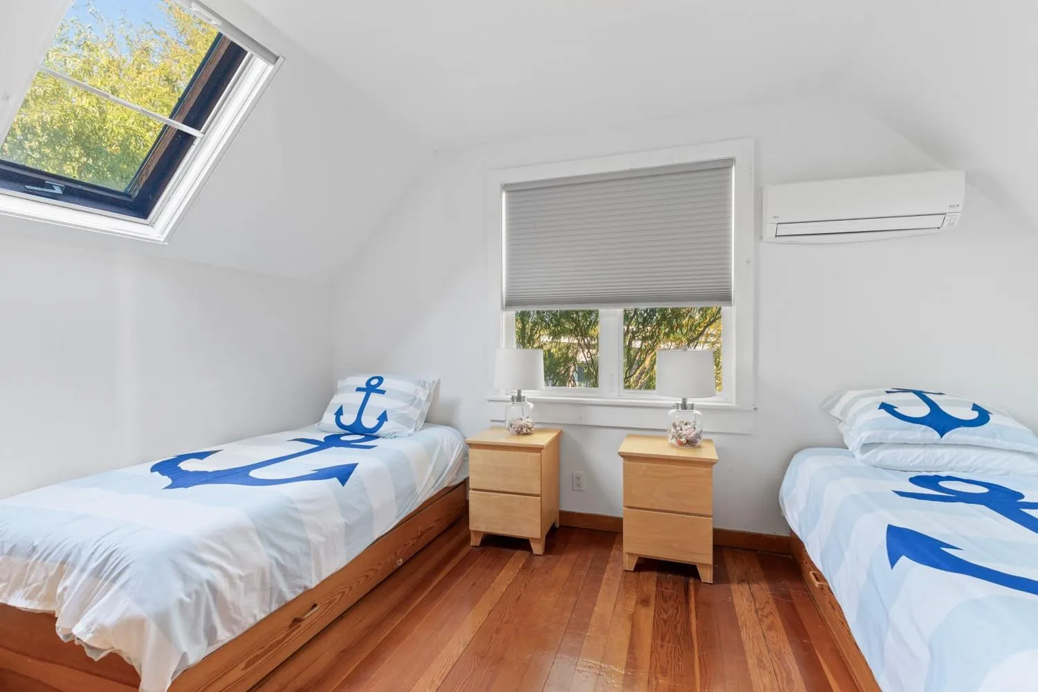 38 Homesite Avenue, Islip, NY, 4 Bedrooms Bedrooms, 6 Rooms Rooms,1 BathroomBathrooms,Residential Lease,For Rent,Homesite,0,L3534580 38 Homesite Avenue, Islip, NY, 4 Bedrooms Bedrooms, 6 Rooms Rooms,1 BathroomBathrooms,Residential Lease,For Rent,Homesite,0,L3534580