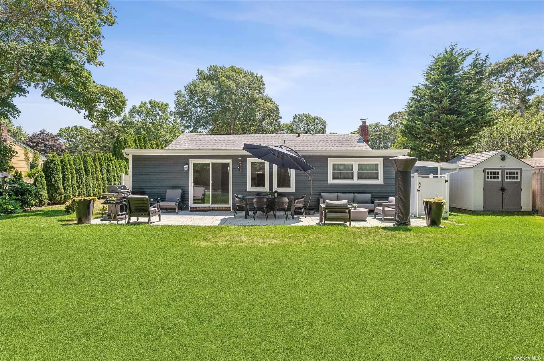 28 Argonne West Road, Southampton, NY, 3 Bedrooms Bedrooms, 7 Rooms Rooms,2 BathroomsBathrooms,Residential Lease,For Rent,Argonne West,0,L3535604 28 Argonne West Road, Southampton, NY, 3 Bedrooms Bedrooms, 7 Rooms Rooms,2 BathroomsBathrooms,Residential Lease,For Rent,Argonne West,0,L3535604