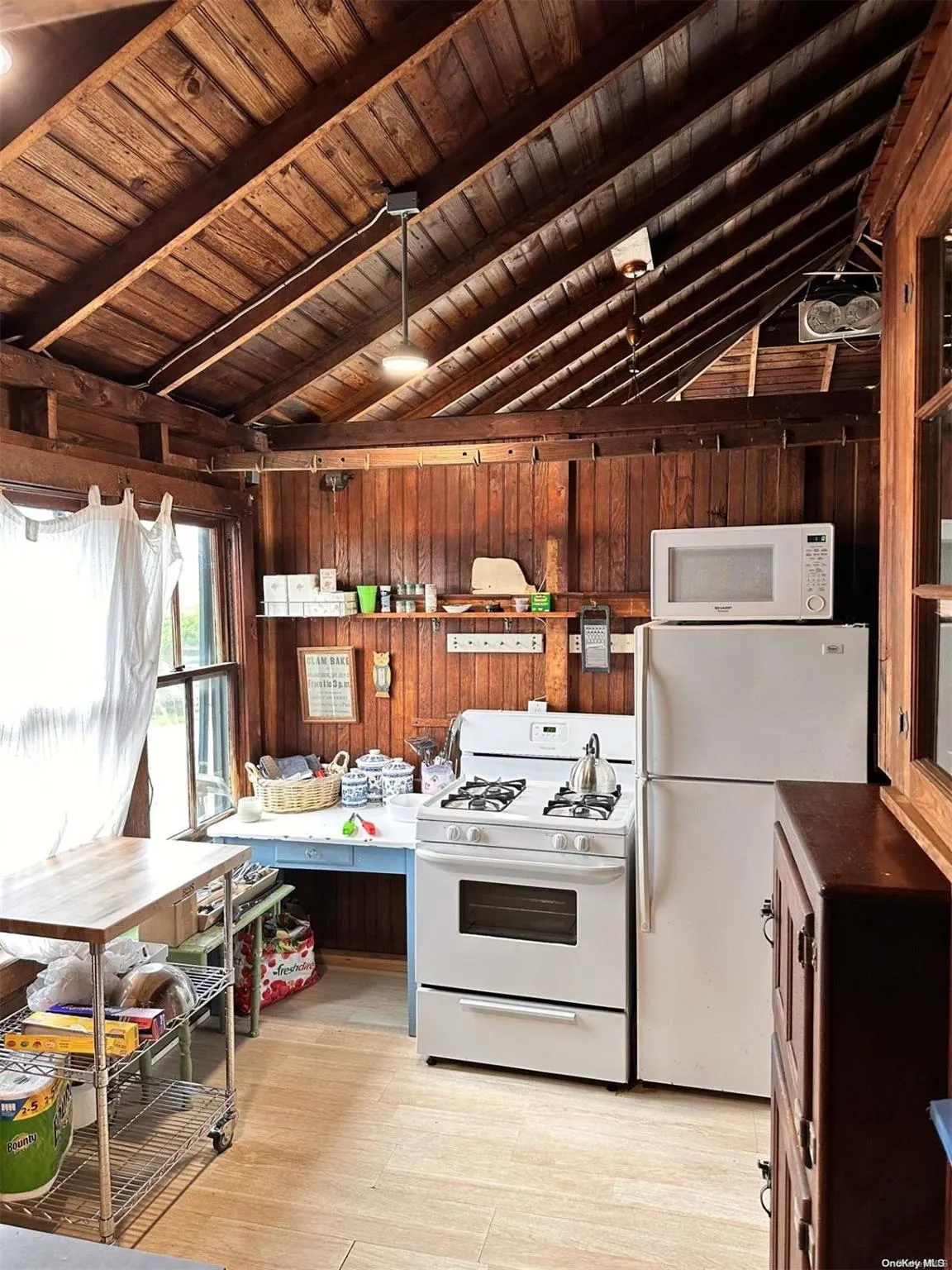 315 Wilmot Road, Islip, NY, 3 Bedrooms Bedrooms, 6 Rooms Rooms,1 BathroomBathrooms,Residential Lease,For Rent,Wilmot,0,L3536328 315 Wilmot Road, Islip, NY, 3 Bedrooms Bedrooms, 6 Rooms Rooms,1 BathroomBathrooms,Residential Lease,For Rent,Wilmot,0,L3536328