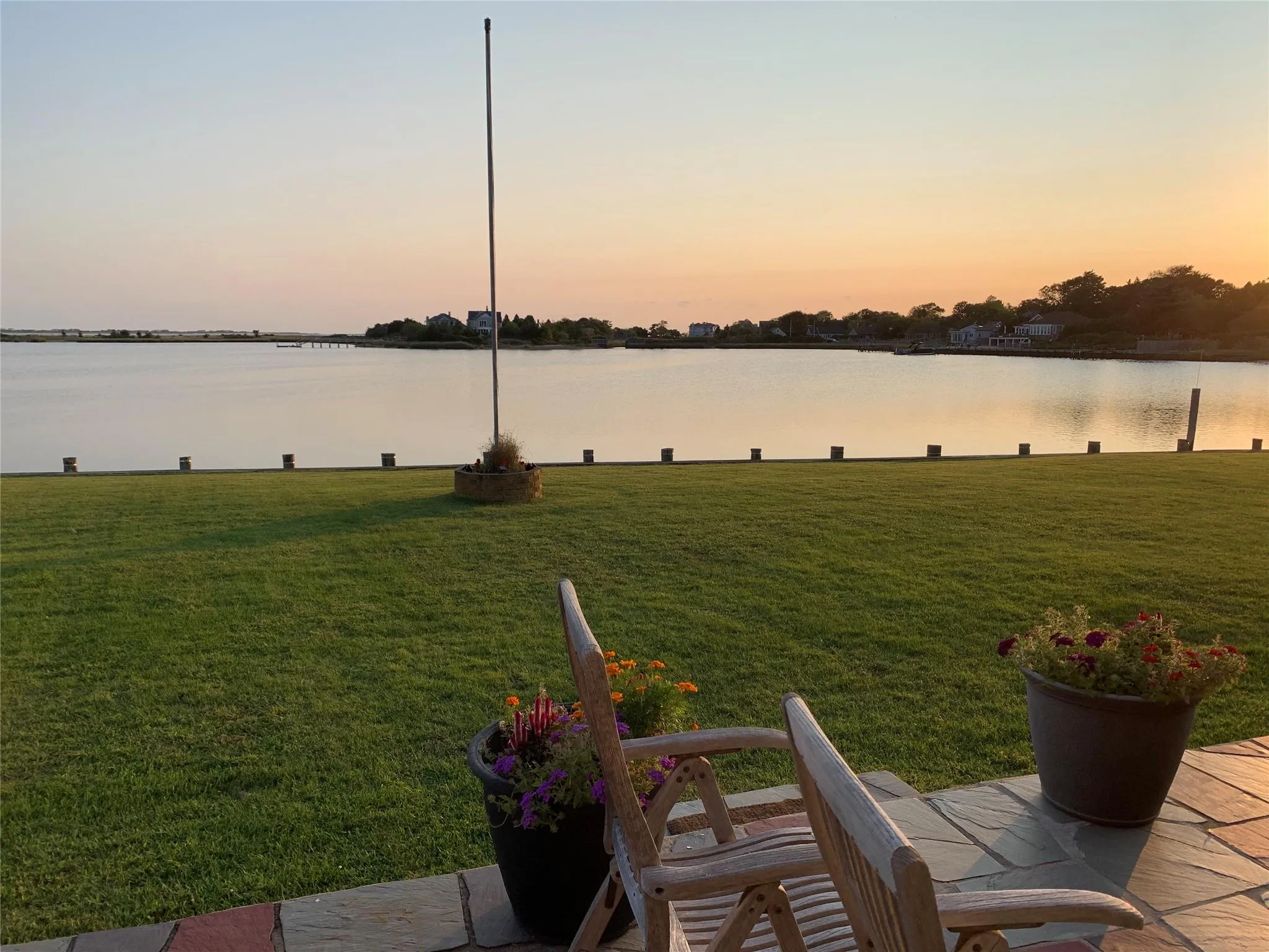 28 Koral Drive, Southampton, NY, 3 Bedrooms Bedrooms, 10 Rooms Rooms,2 BathroomsBathrooms,Residential Lease,For Rent,Koral,0,L3536694 28 Koral Drive, Southampton, NY, 3 Bedrooms Bedrooms, 10 Rooms Rooms,2 BathroomsBathrooms,Residential Lease,For Rent,Koral,0,L3536694