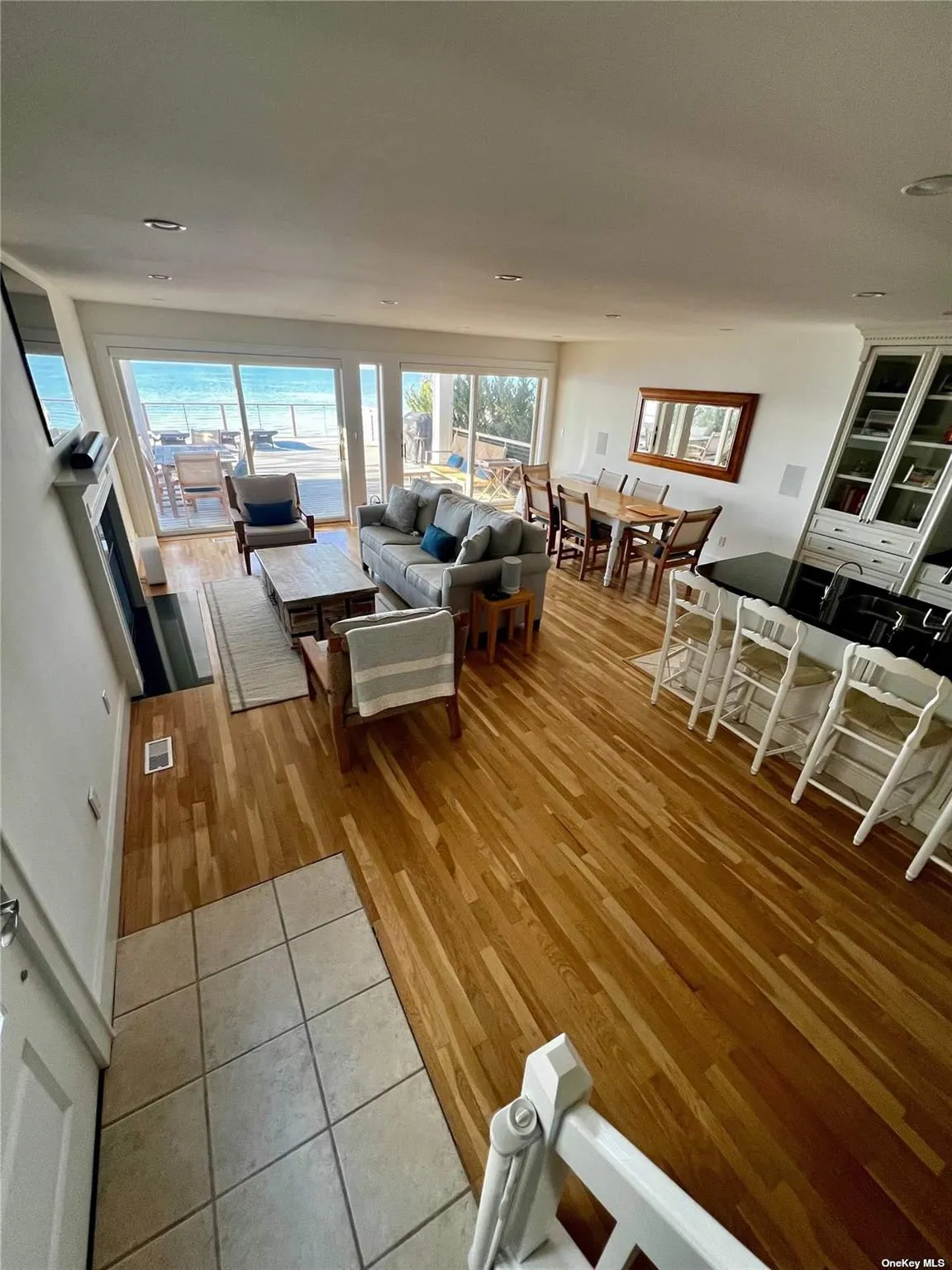 23A Oakhurst, Southampton, NY, 3 Bedrooms Bedrooms, 7 Rooms Rooms,2 BathroomsBathrooms,Residential Lease,Idx,Oakhurst,0,L3537427 23A Oakhurst, Southampton, NY, 3 Bedrooms Bedrooms, 7 Rooms Rooms,2 BathroomsBathrooms,Residential Lease,Idx,Oakhurst,0,L3537427